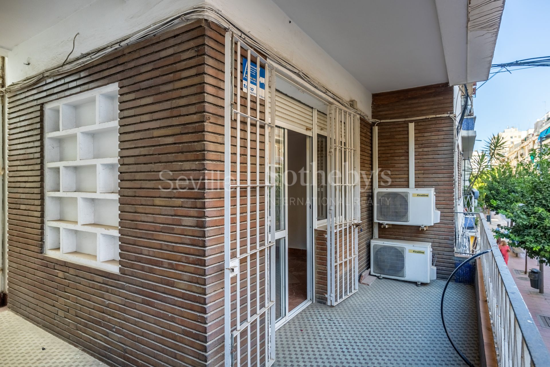 Apartment with Terrace on Asunción Street