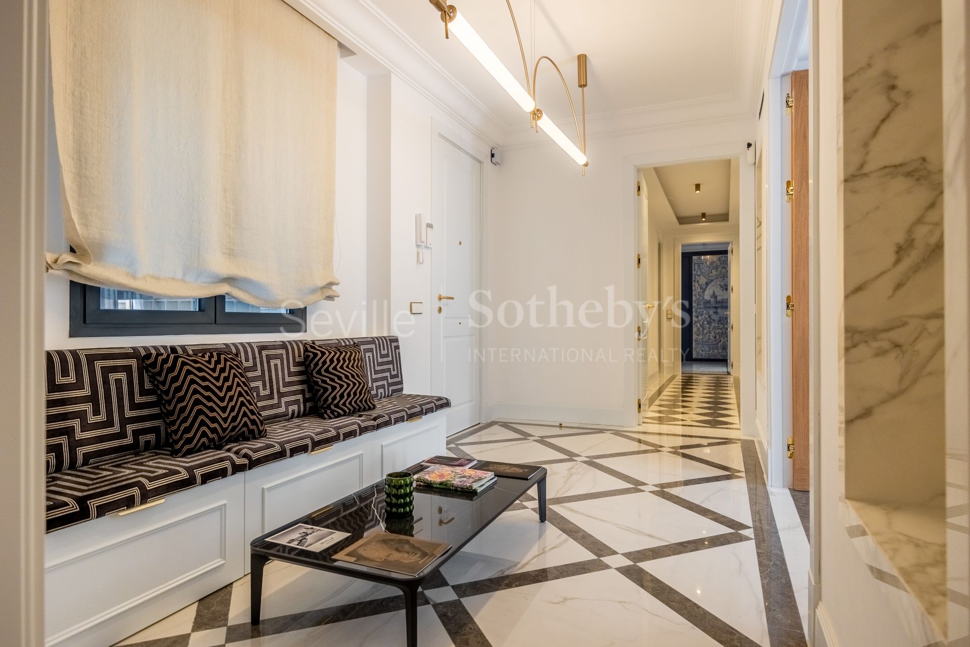 Residencia de lujo reformada en la Plaza del Museo