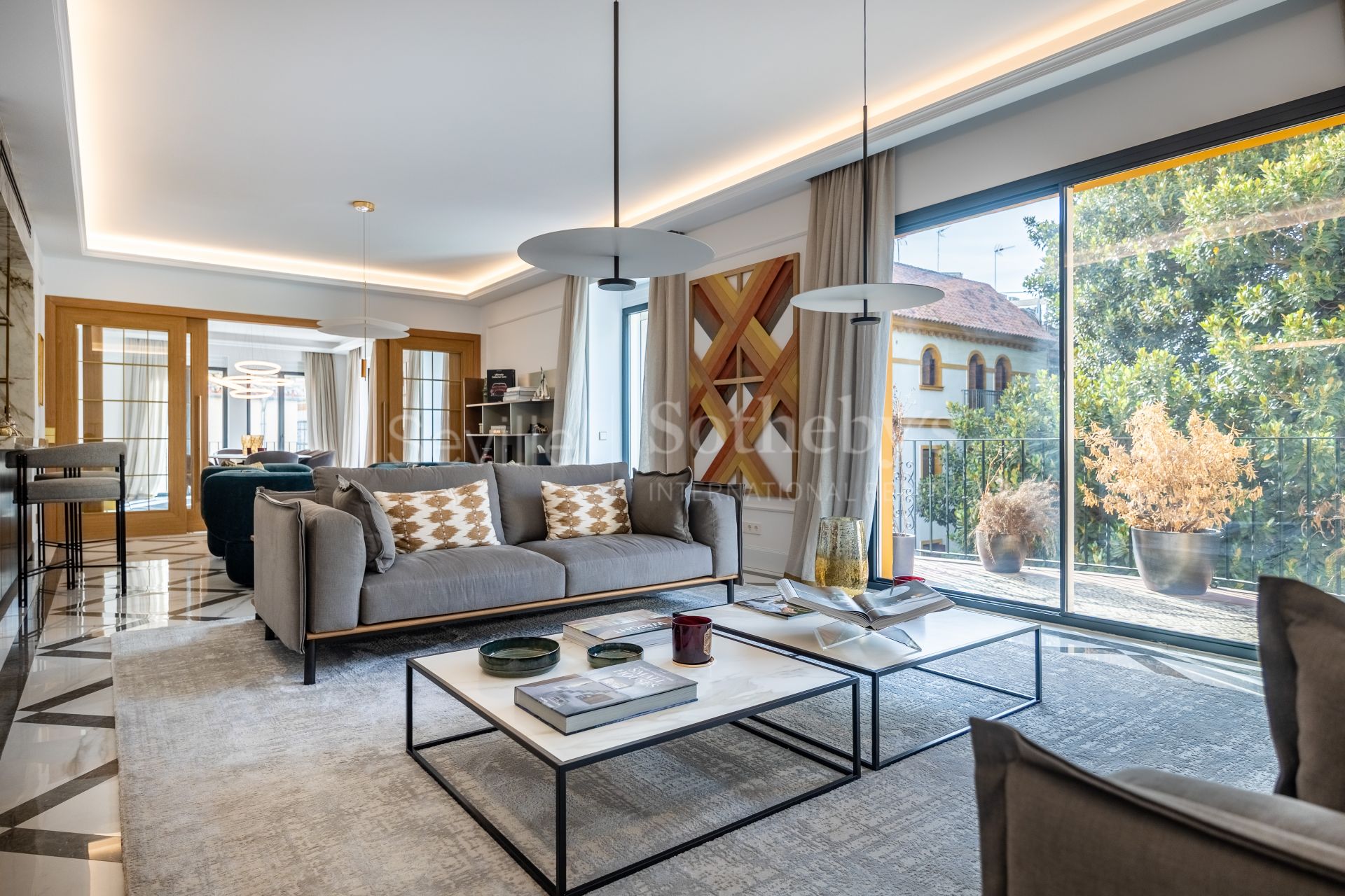 Residencia de lujo reformada en la Plaza del Museo