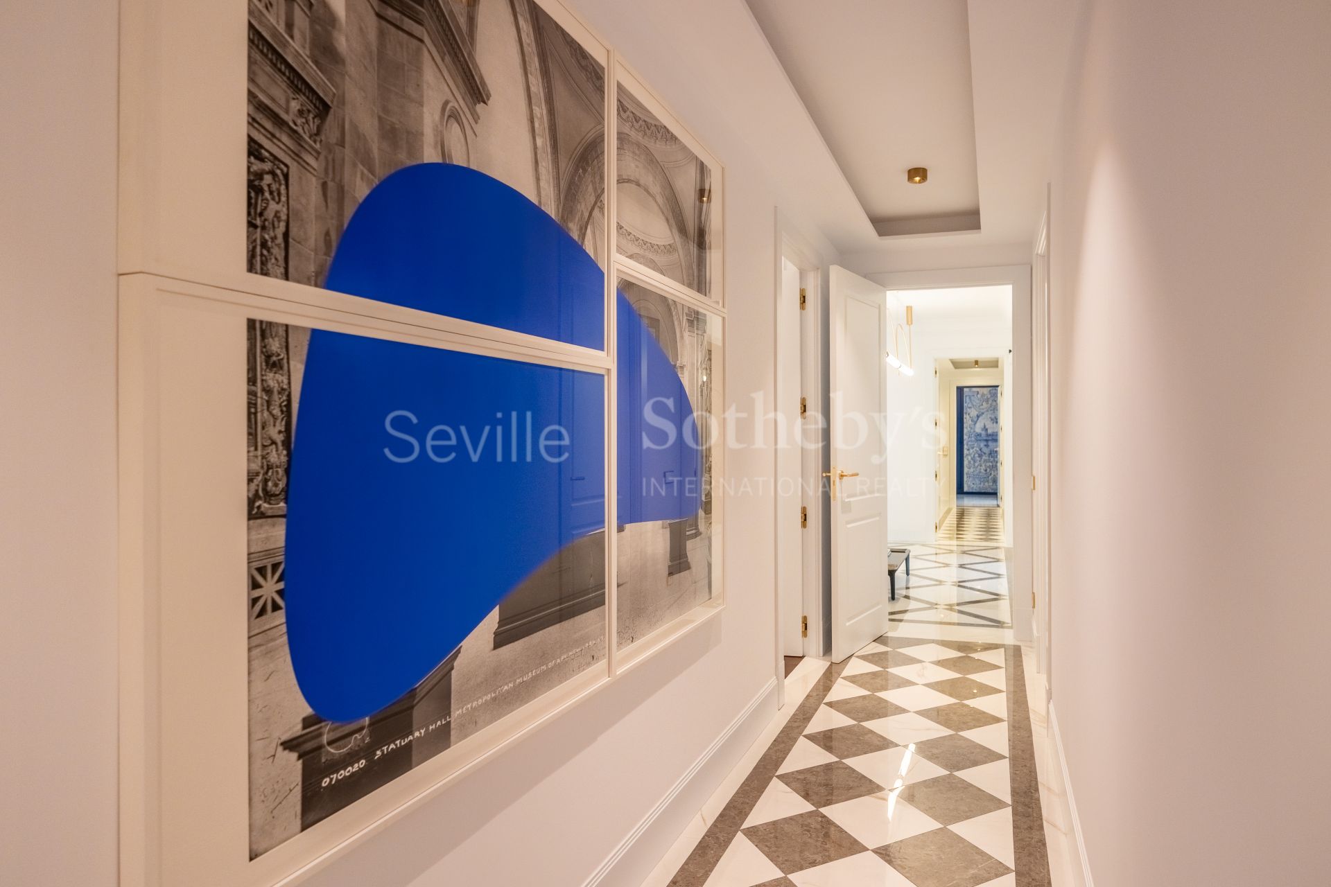 Residencia de lujo reformada en la Plaza del Museo