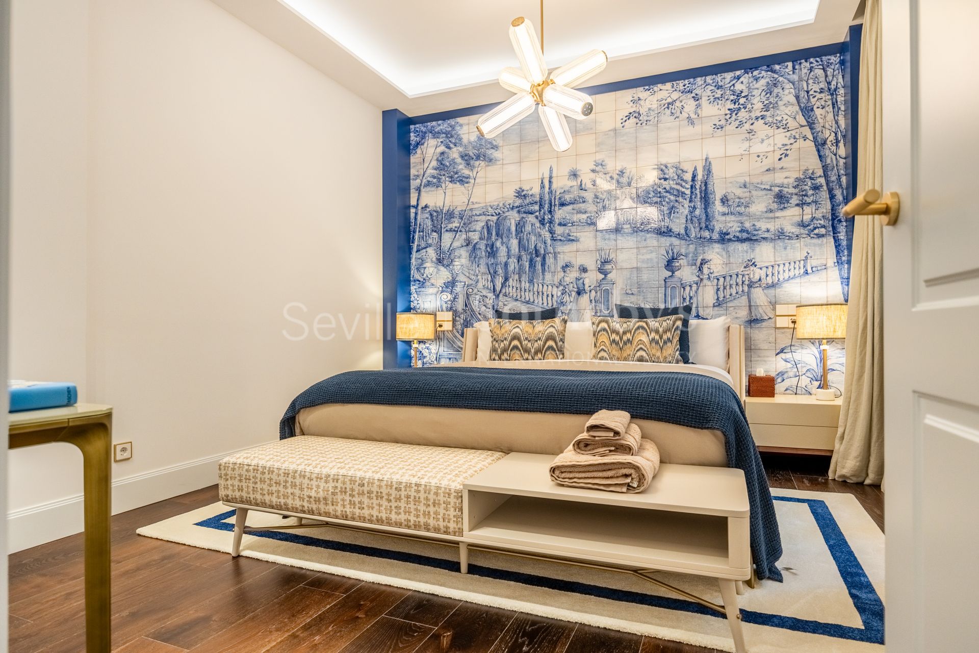 Residencia de lujo reformada en la Plaza del Museo