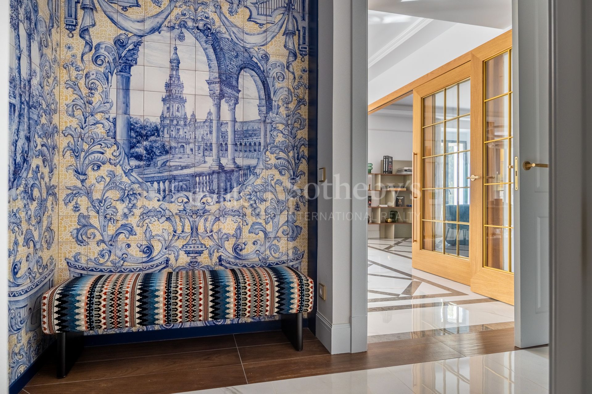 Residencia de lujo reformada en la Plaza del Museo