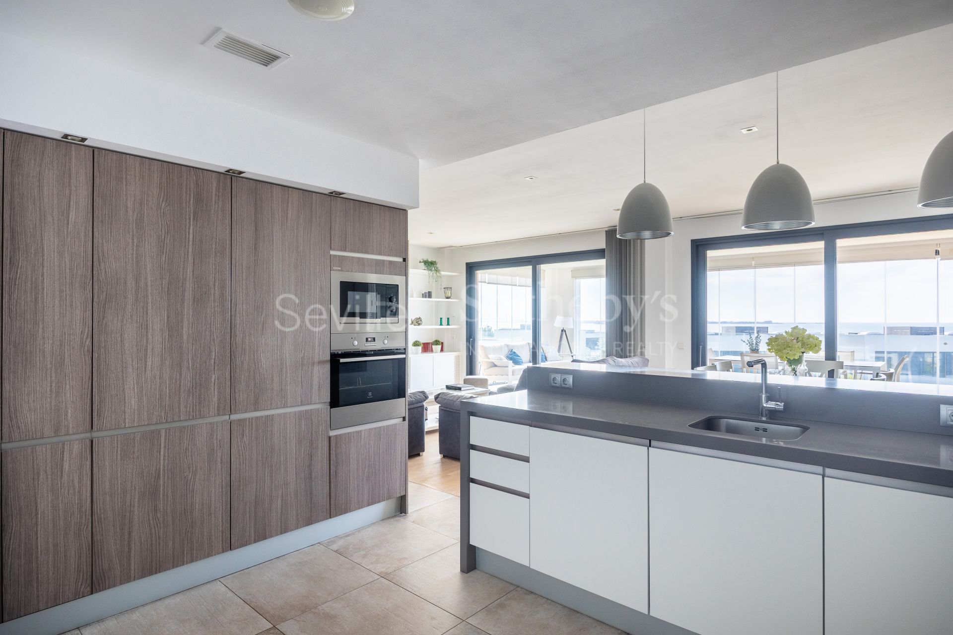 Exclusive property with sea views in El Puerto de Santa Maria - El Ancla Area