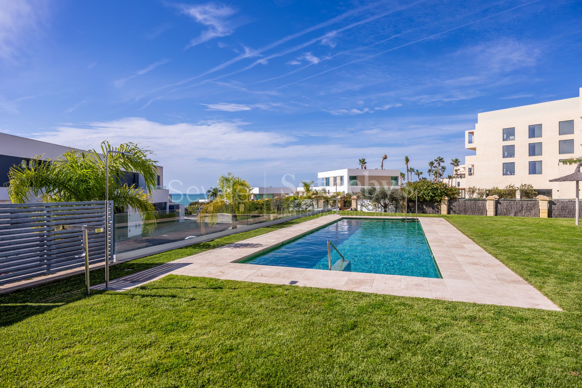 Exclusive property with sea views in El Puerto de Santa Maria - El Ancla Area