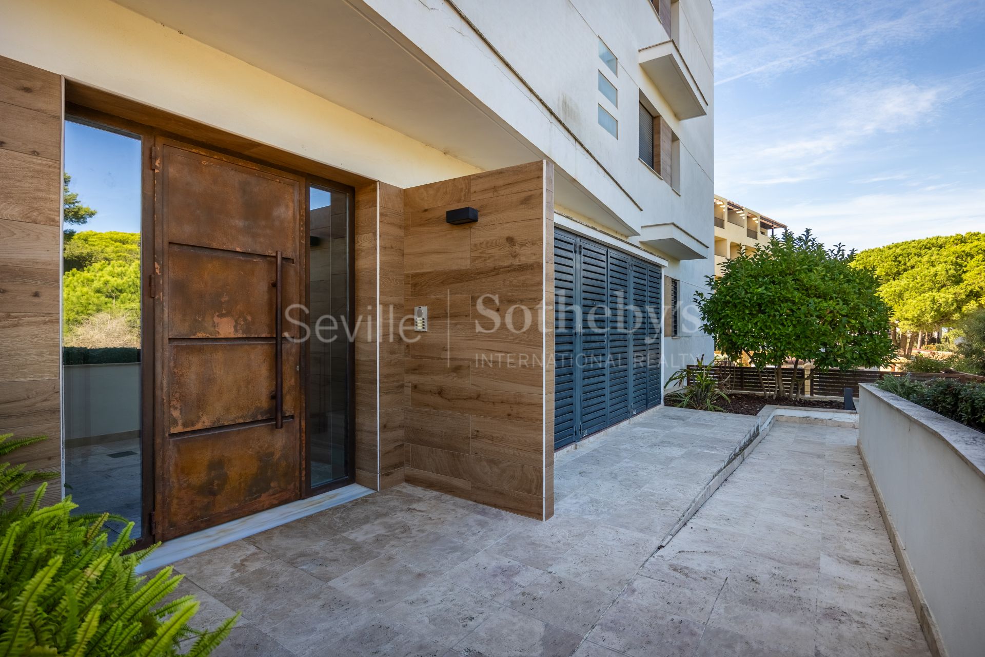 Exclusive property with sea views in El Puerto de Santa Maria - El Ancla Area