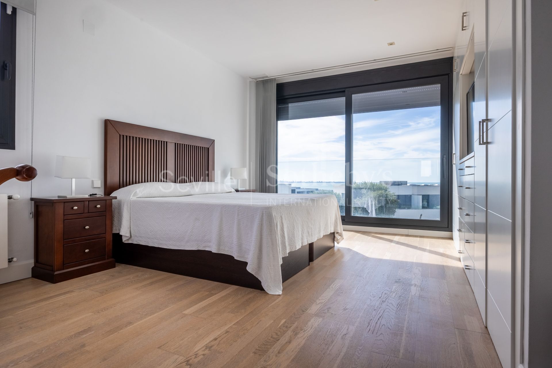 Exclusive property with sea views in El Puerto de Santa Maria - El Ancla Area