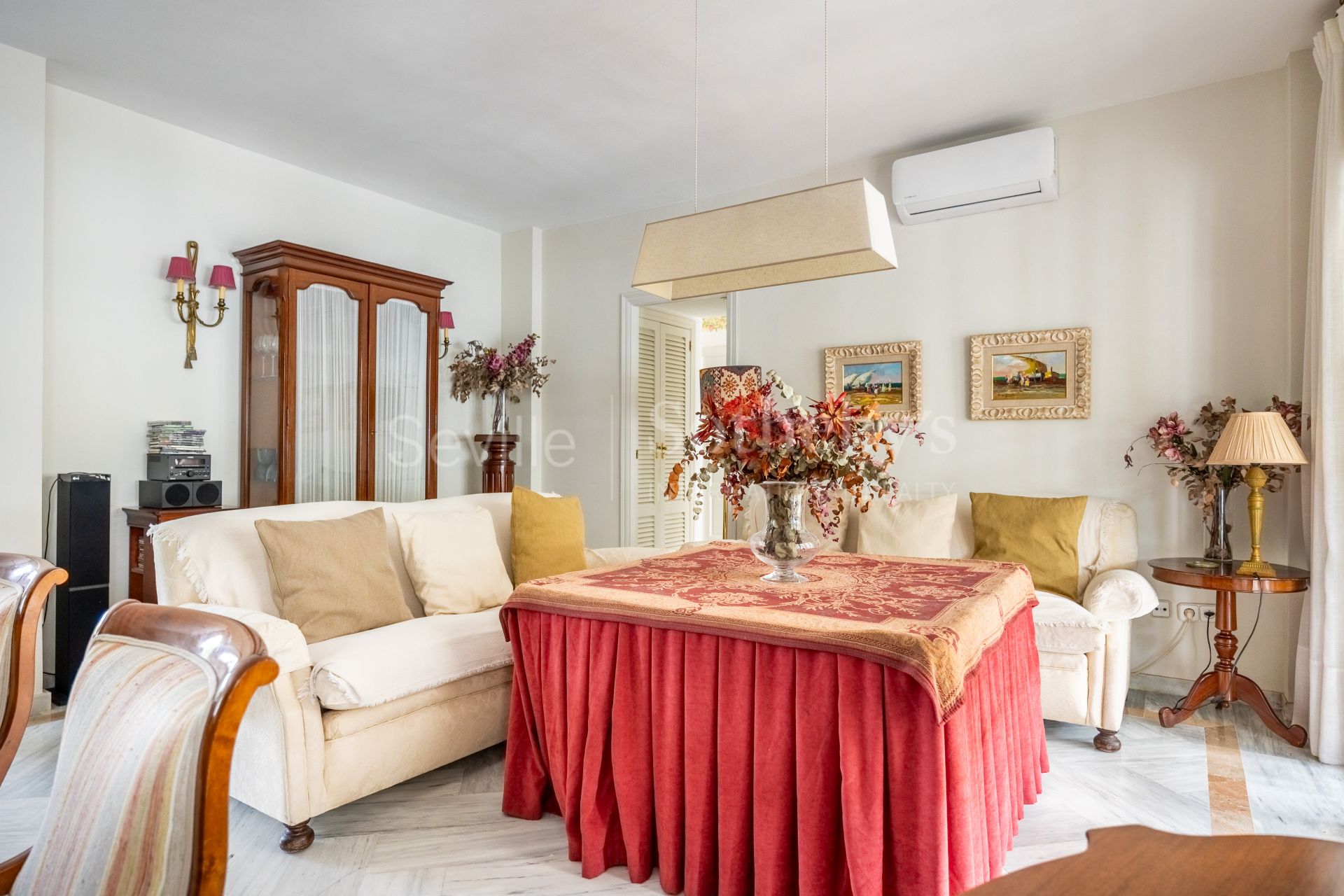 Detached house in the La Motilla residential area with 517 square meters built on a 715 square meter plot