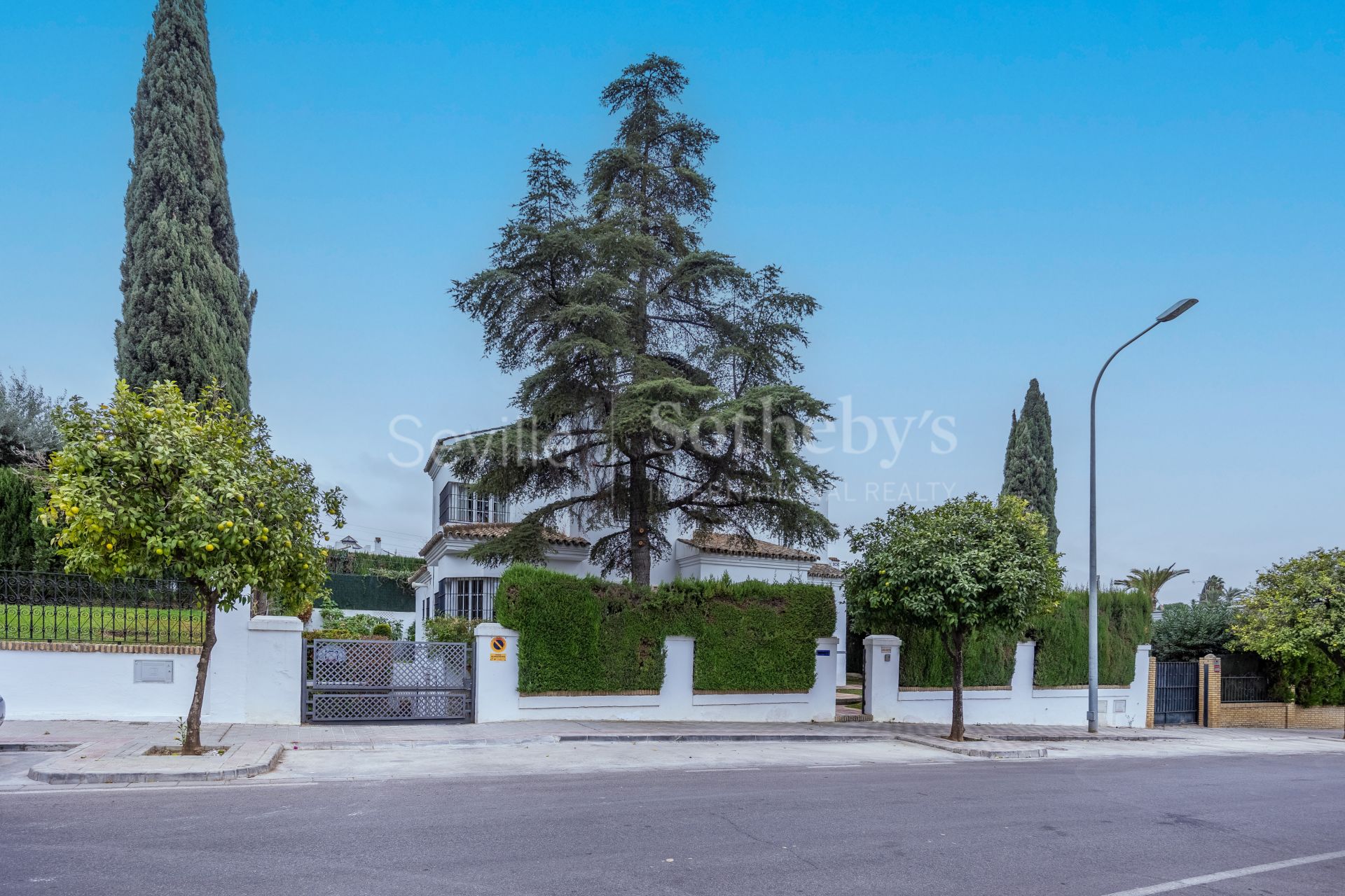 Detached house in the La Motilla residential area with 517 square meters built on a 715 square meter plot