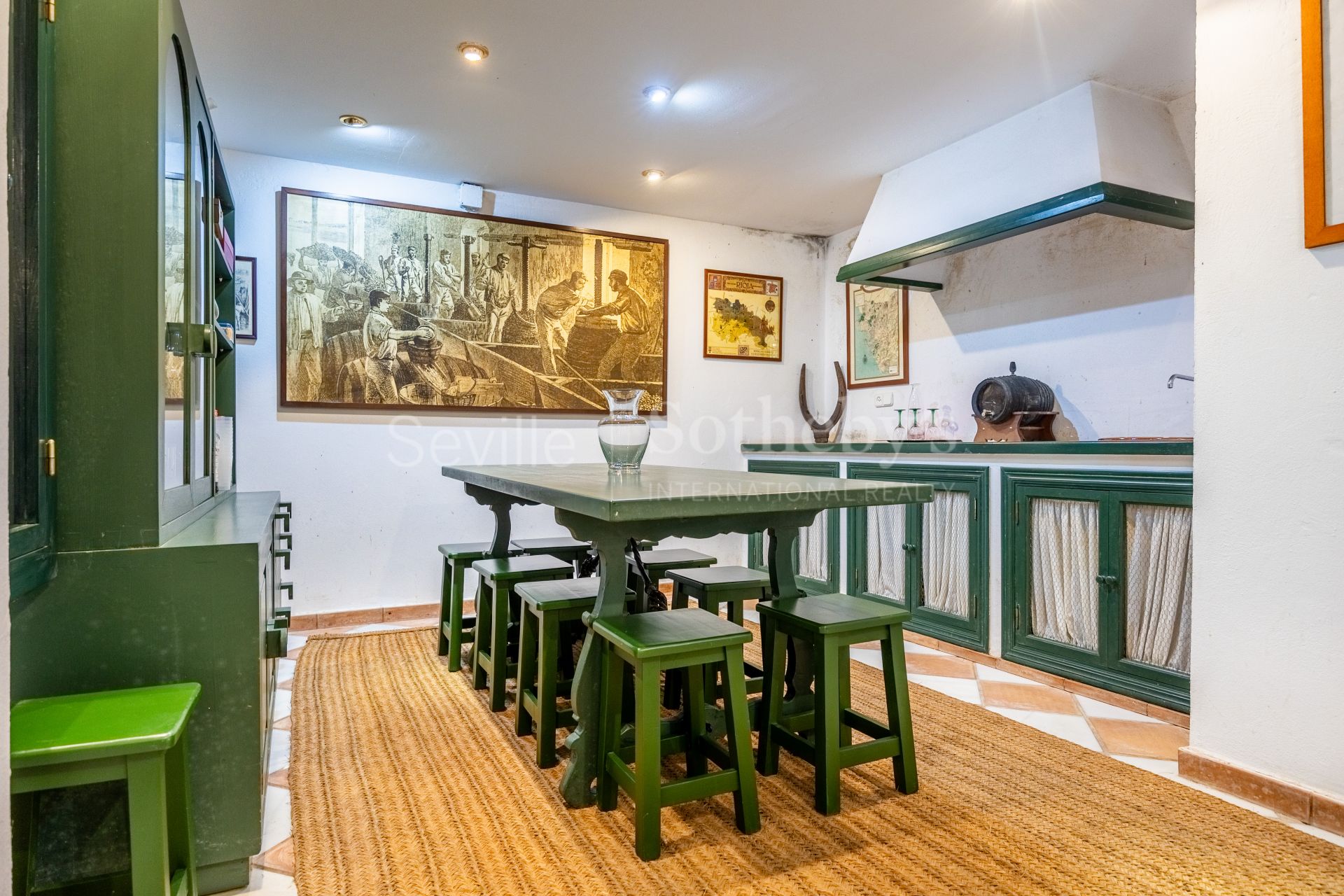 Detached house in the La Motilla residential area with 517 square meters built on a 715 square meter plot