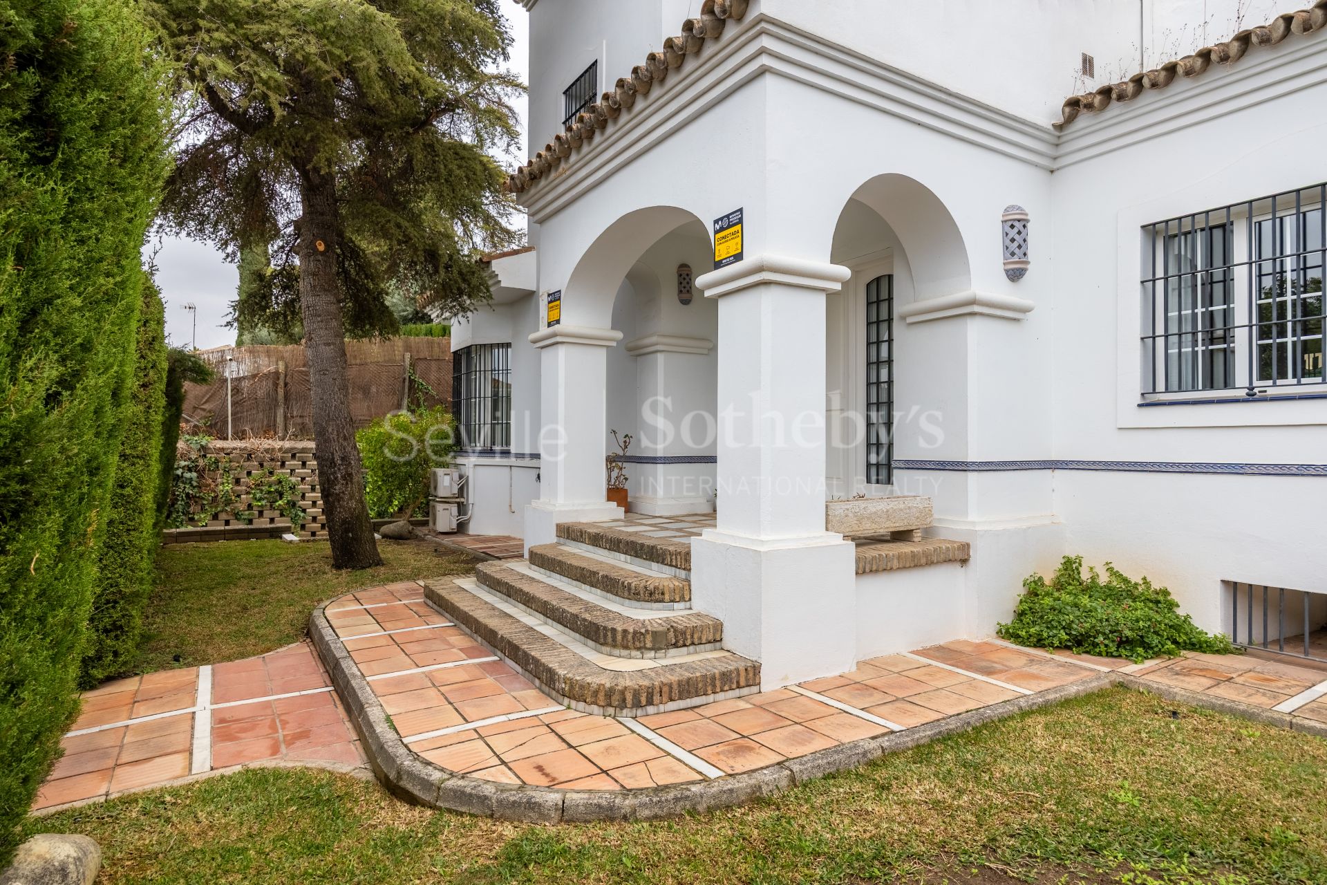 Detached house in the La Motilla residential area with 517 square meters built on a 715 square meter plot