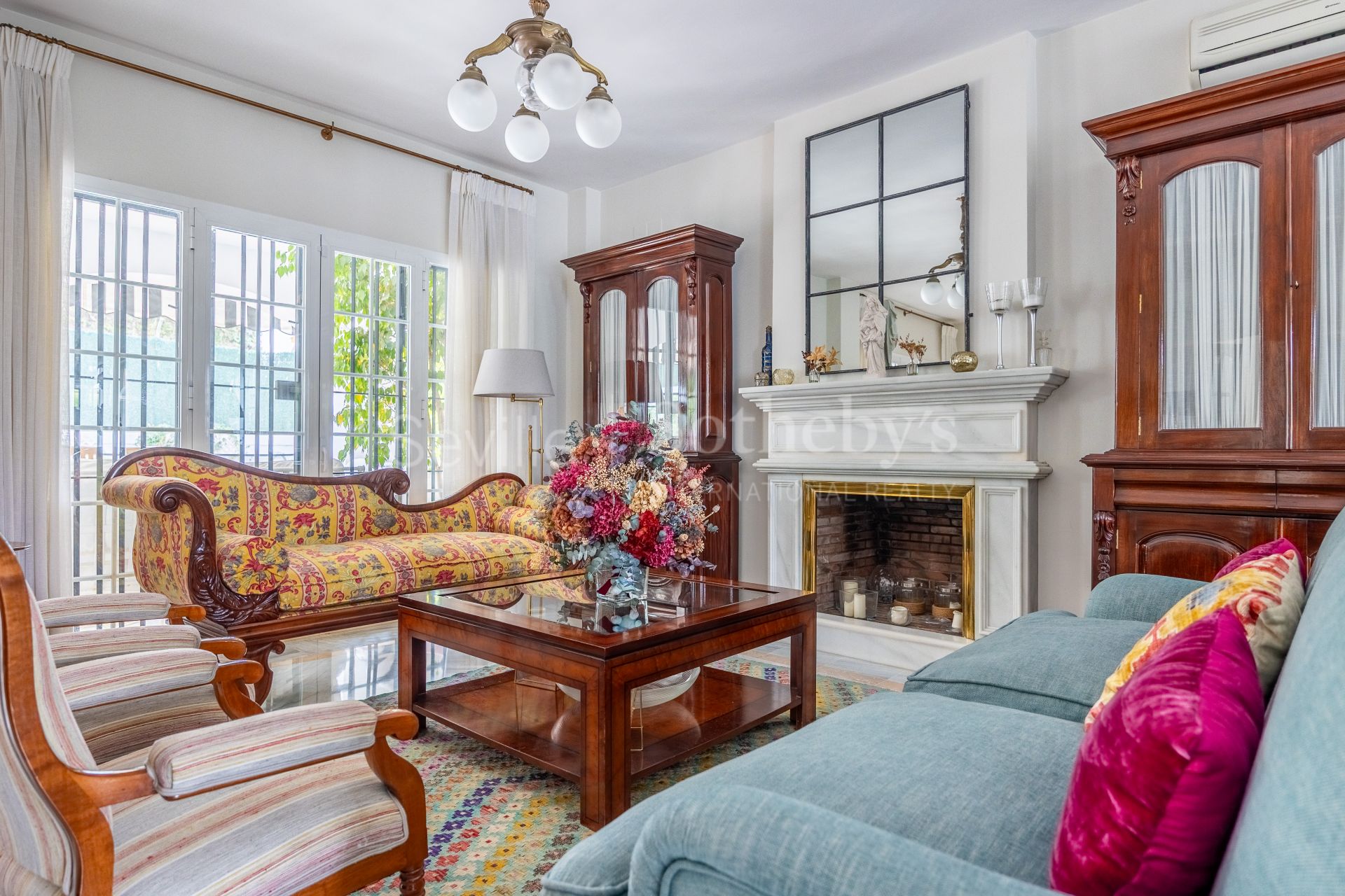 Detached house in the La Motilla residential area with 517 square meters built on a 715 square meter plot