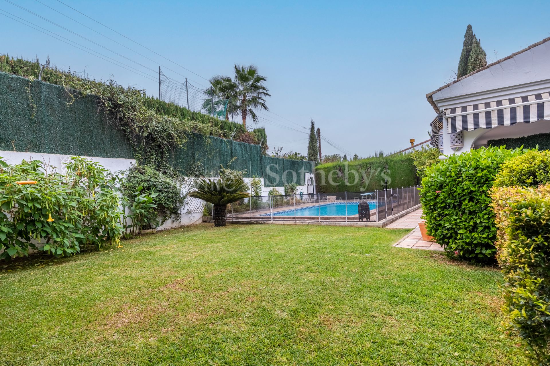 Detached house in the La Motilla residential area with 517 square meters built on a 715 square meter plot