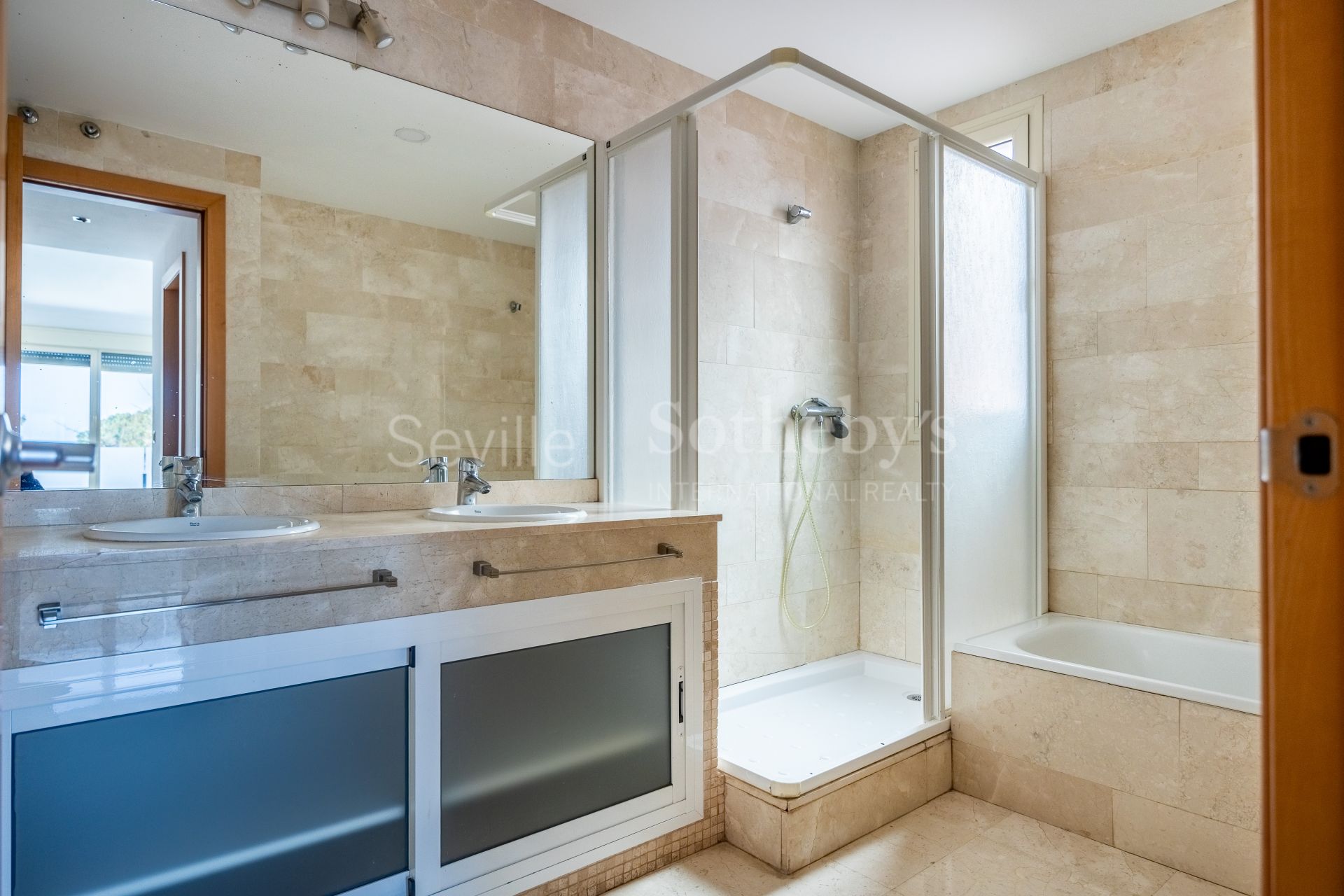 Propiedad en la exclusiva urbanización privada del Real Club de Golf