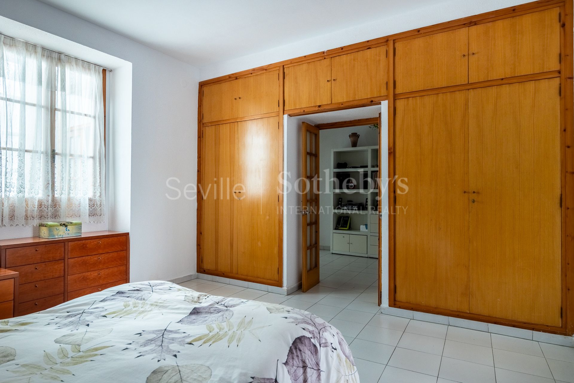 Piso con estilo tradicional en el corazón del casco histórico de Cádiz.