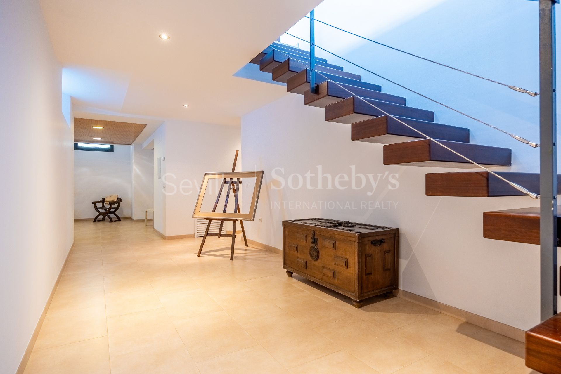 Exclusiva casa independiente de diseño con piscina en la Urb. la Juliana, Bollullos de la Mitación