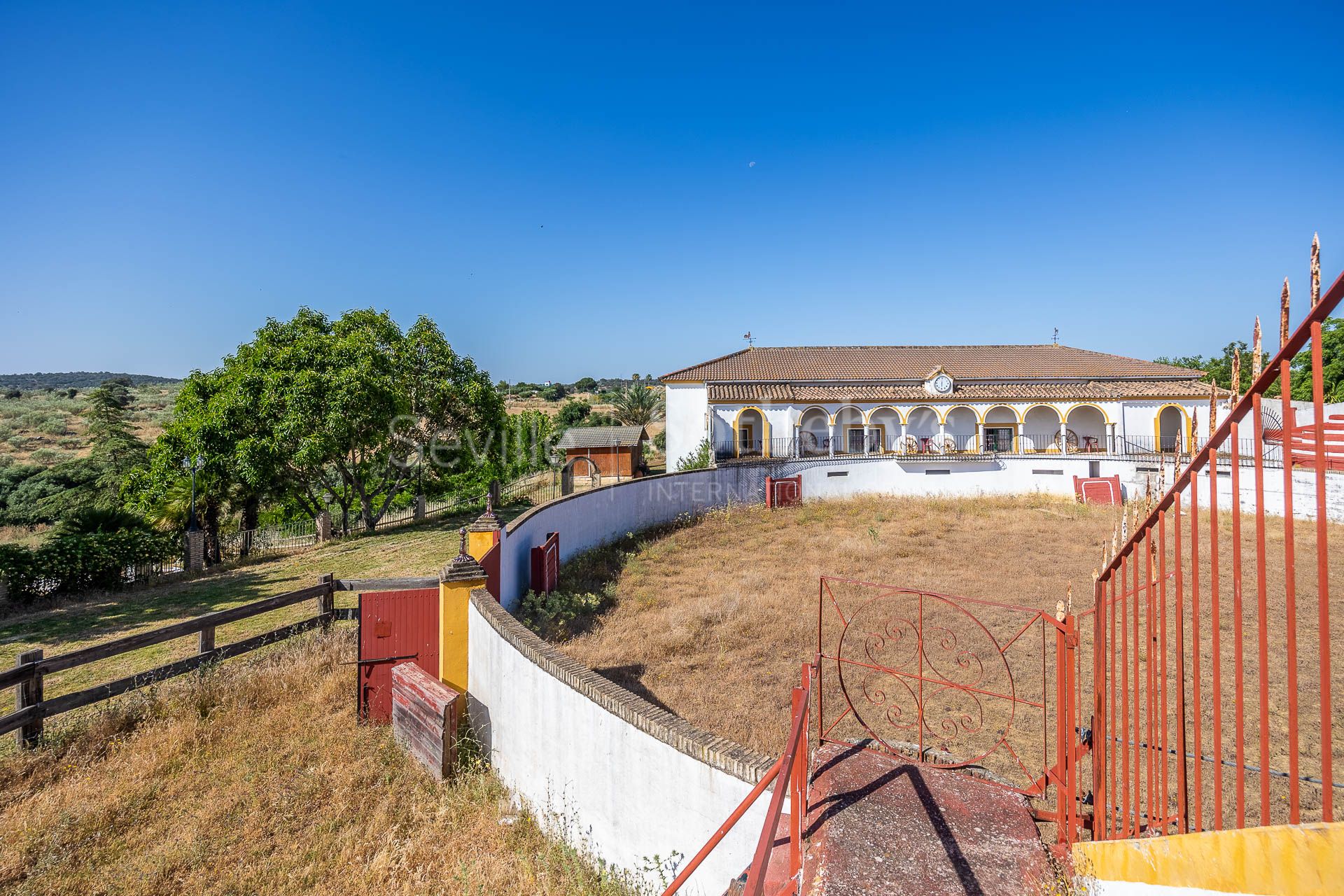 Hacienda en Pleno Corazón de la Sierra Norte de Sevilla