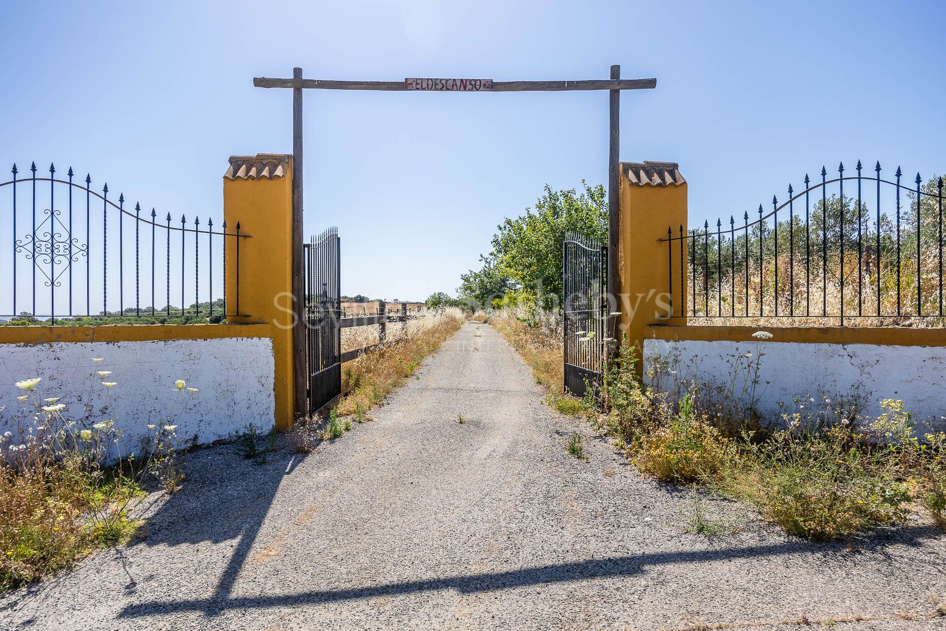 Hacienda en Pleno Corazón de la Sierra Norte de Sevilla