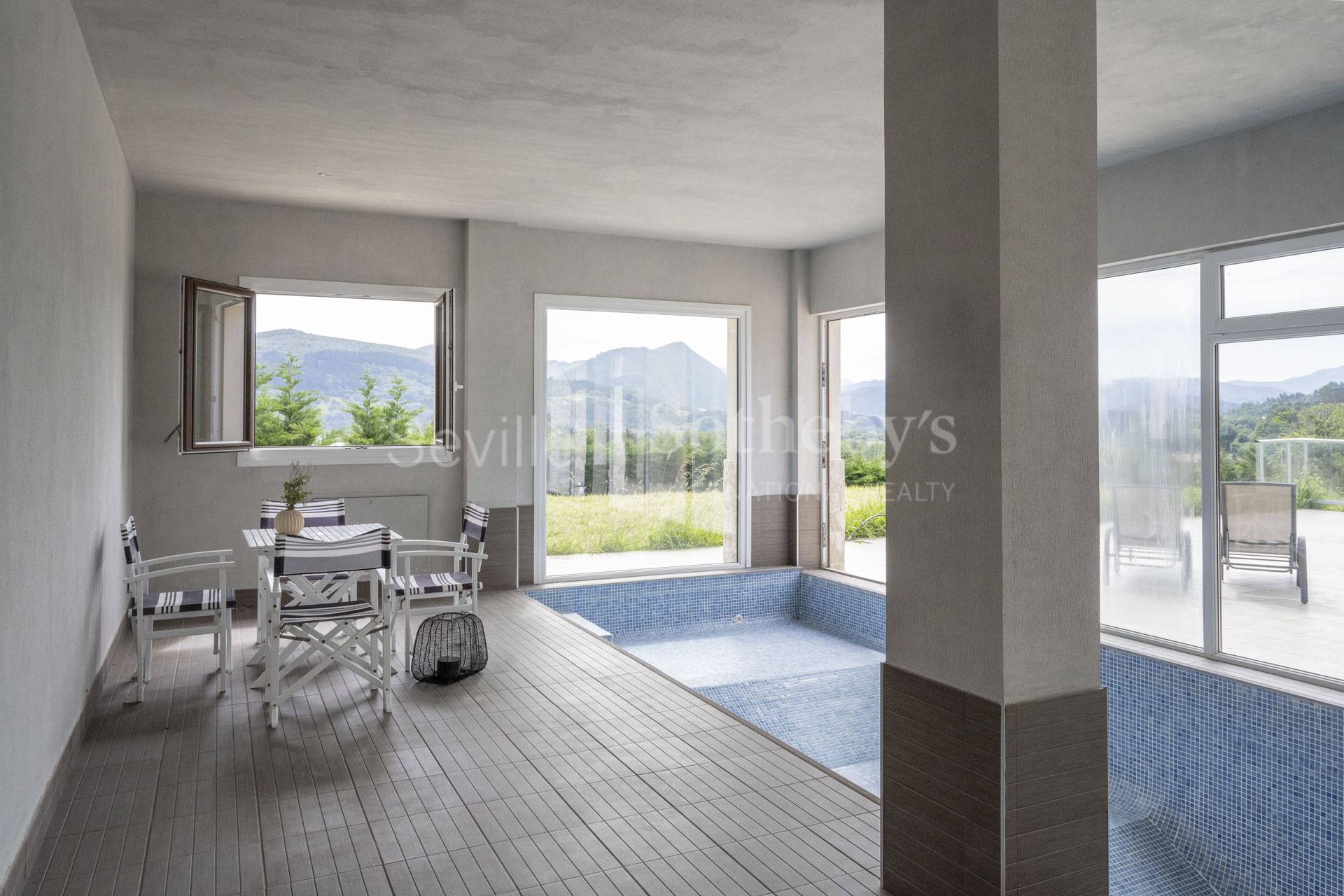 Exclusiva vivienda en el corazón de Urdaibai Reserva de la Biosfera.