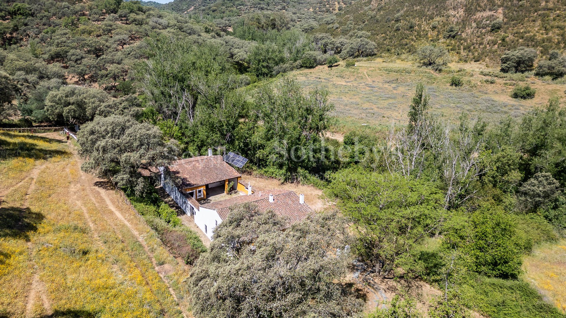 Farmhouse in Corteconcepción