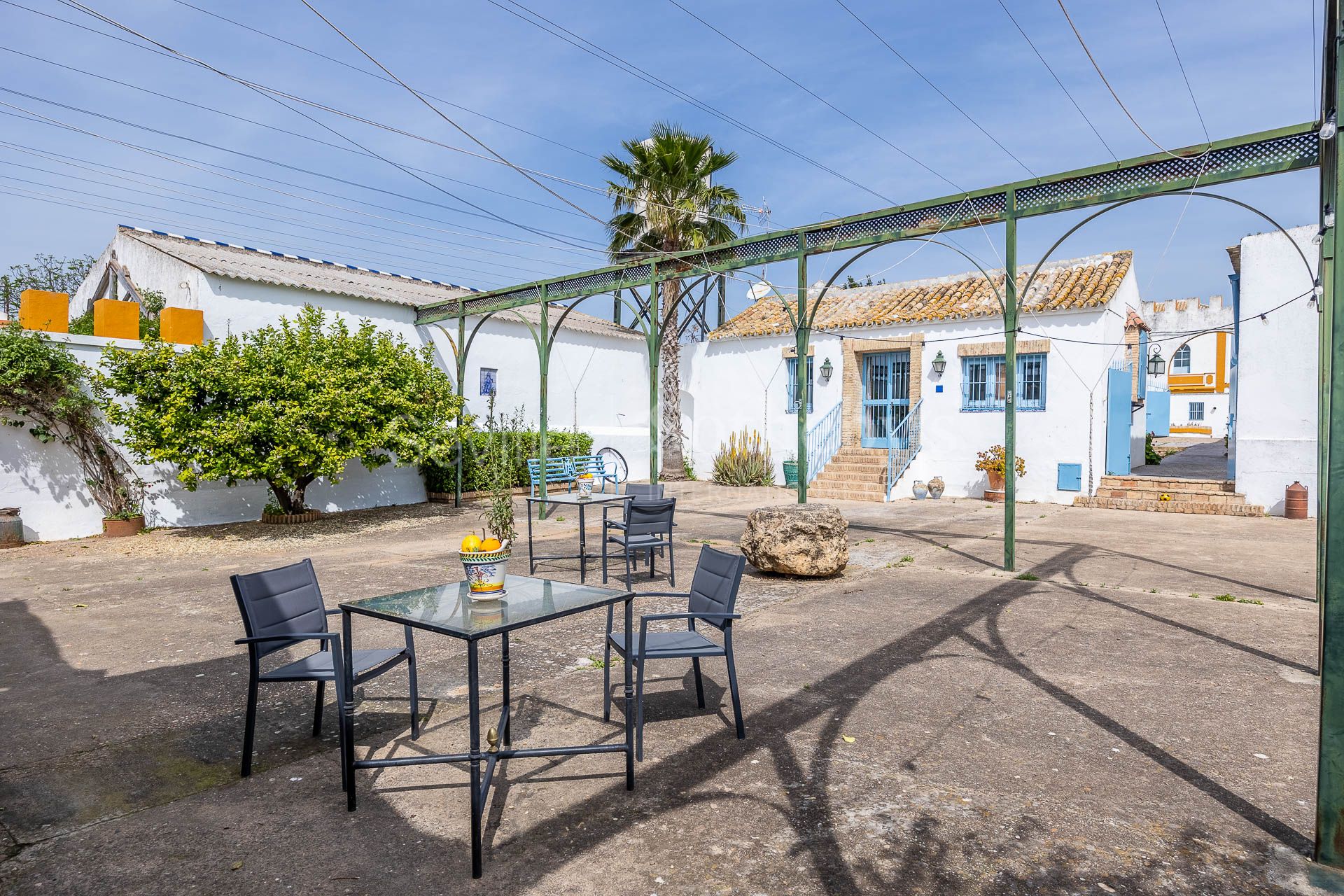 Exclusivo Cortijo de cuatro hectáreas en Carmona