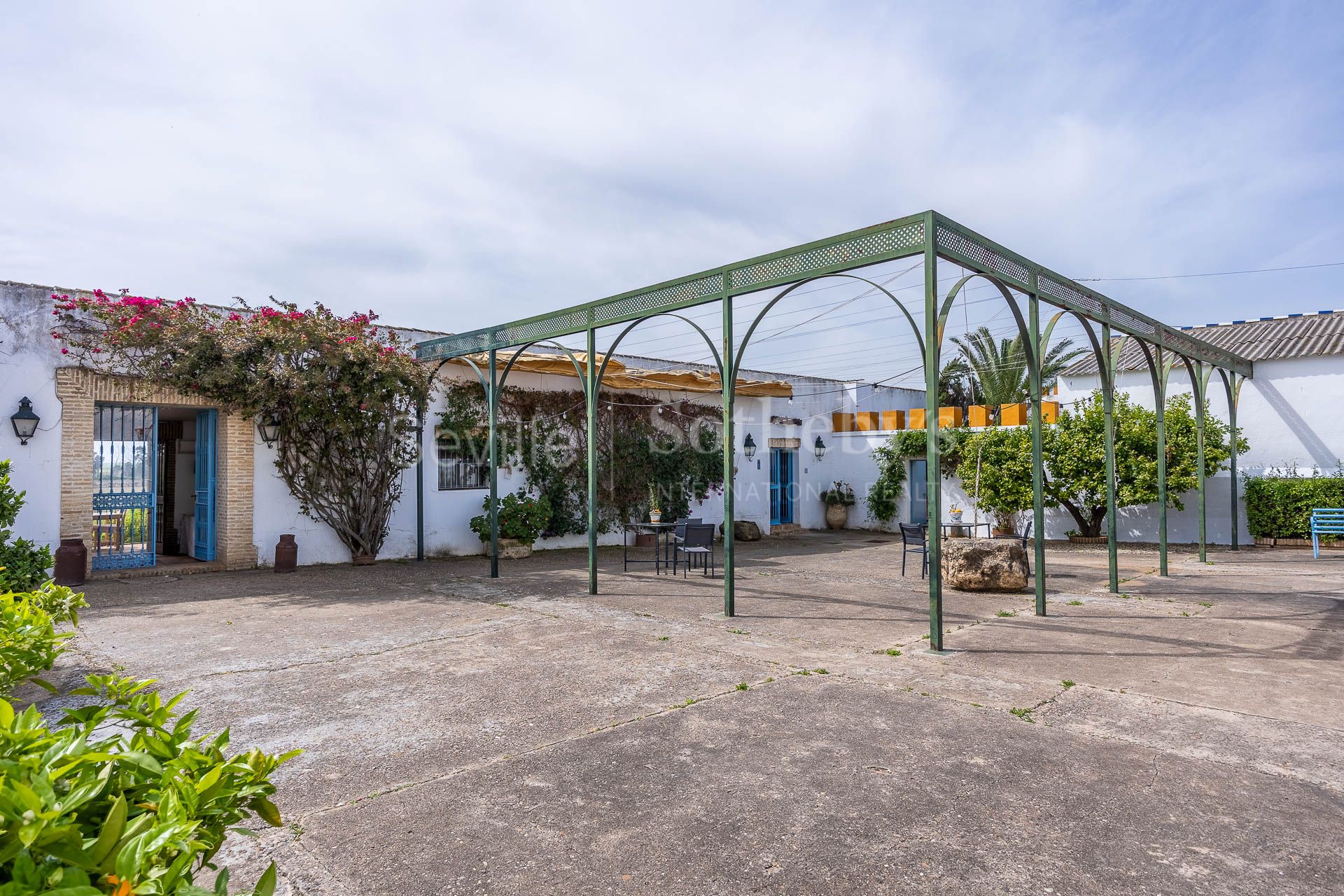 Exclusivo Cortijo de cuatro hectáreas en Carmona