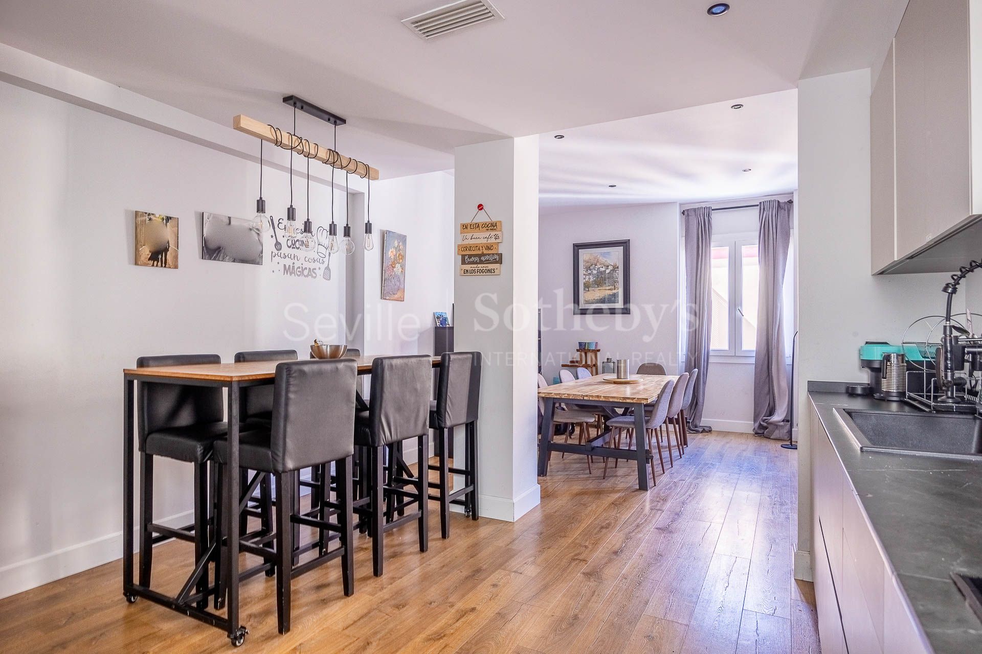 Amplio apartamento con reforma reciente en Sevilla
