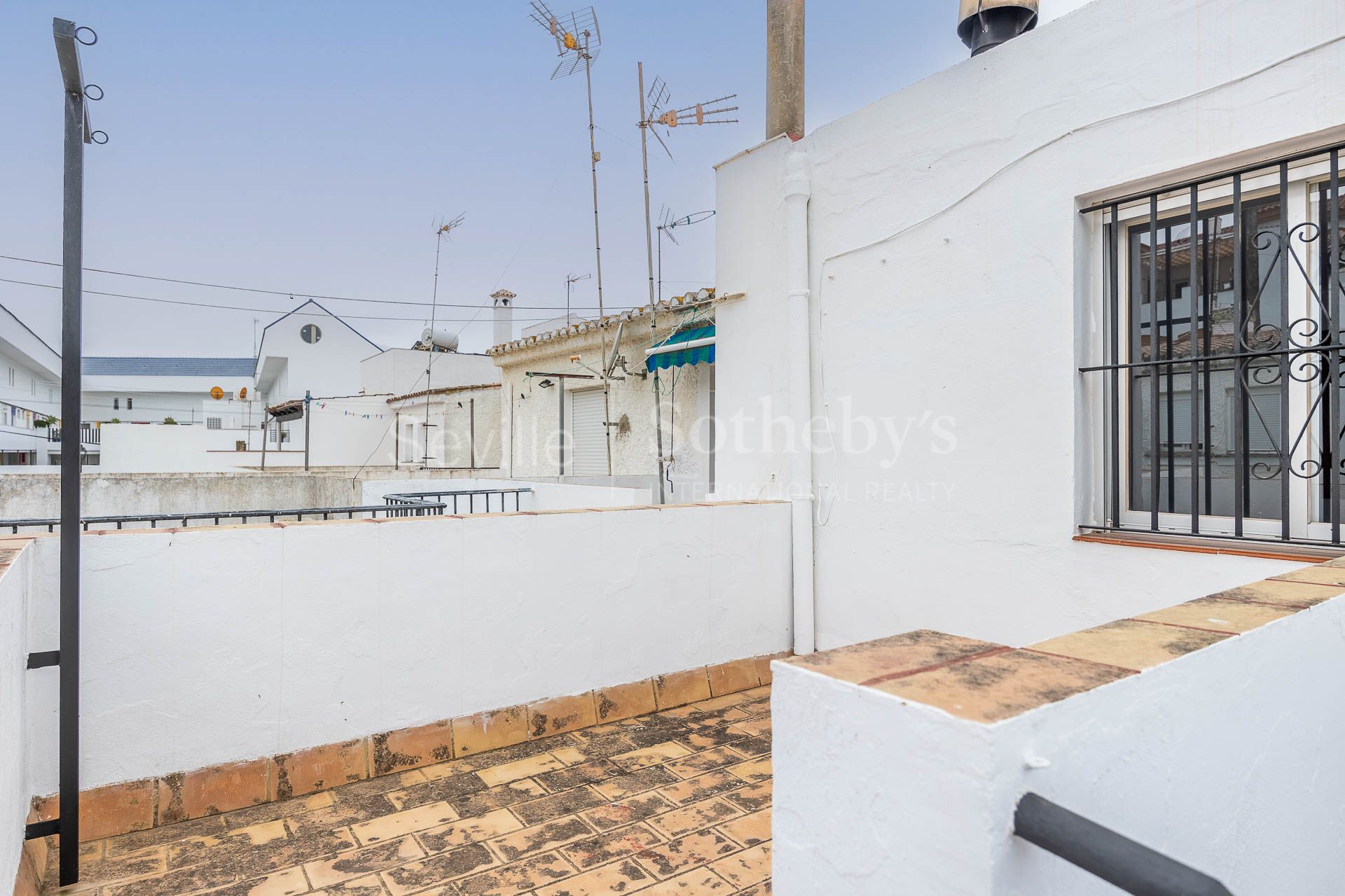 Townhouse in the Heart of Zahara de Los Atunes