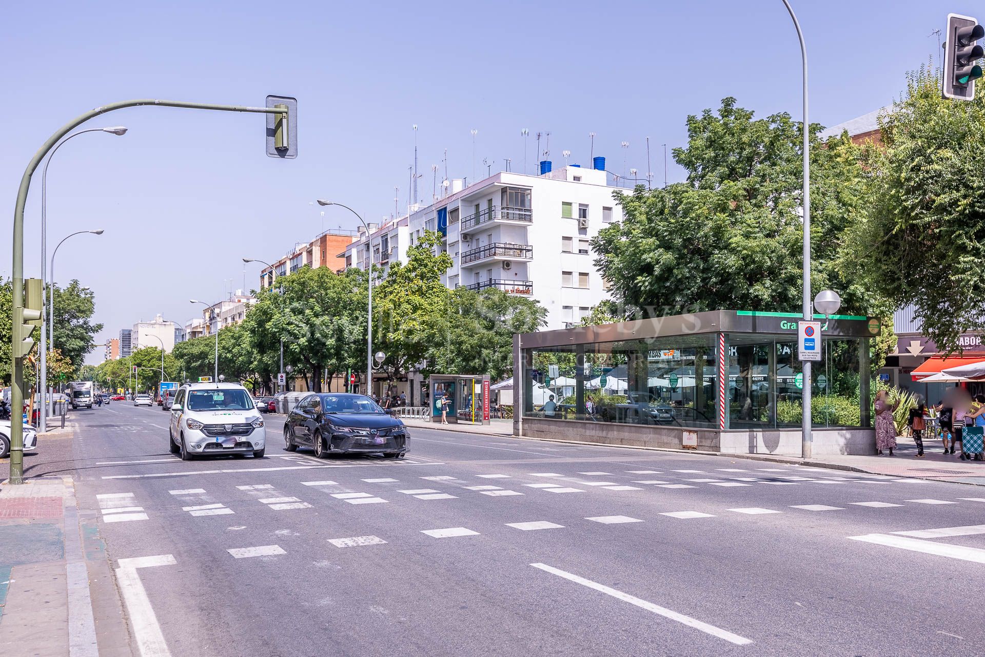 Bright Apartment in Gran Plaza