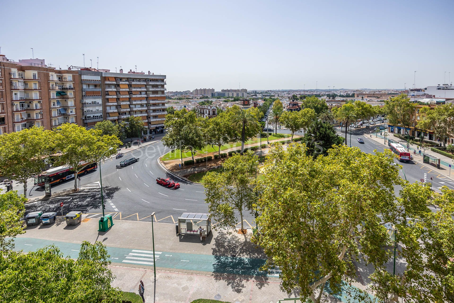 Bright Apartment in Gran Plaza