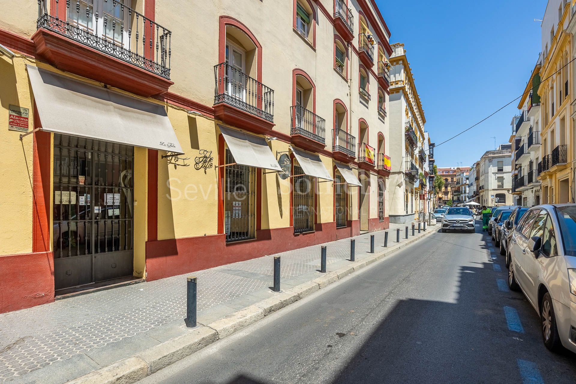 Activo de inversión en rentabilidad junto a la plaza de toros y el río Guadalquivir