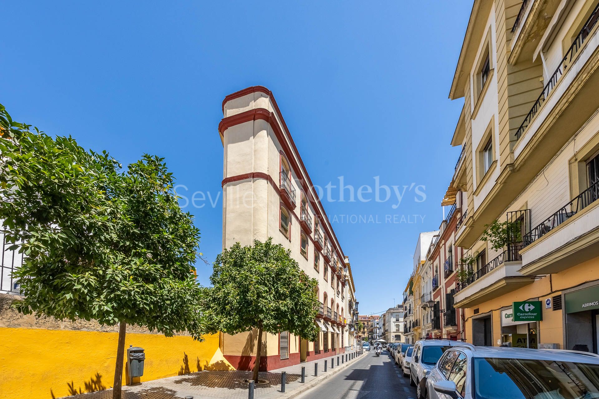 Activo de inversión en rentabilidad junto a la plaza de toros y el río Guadalquivir