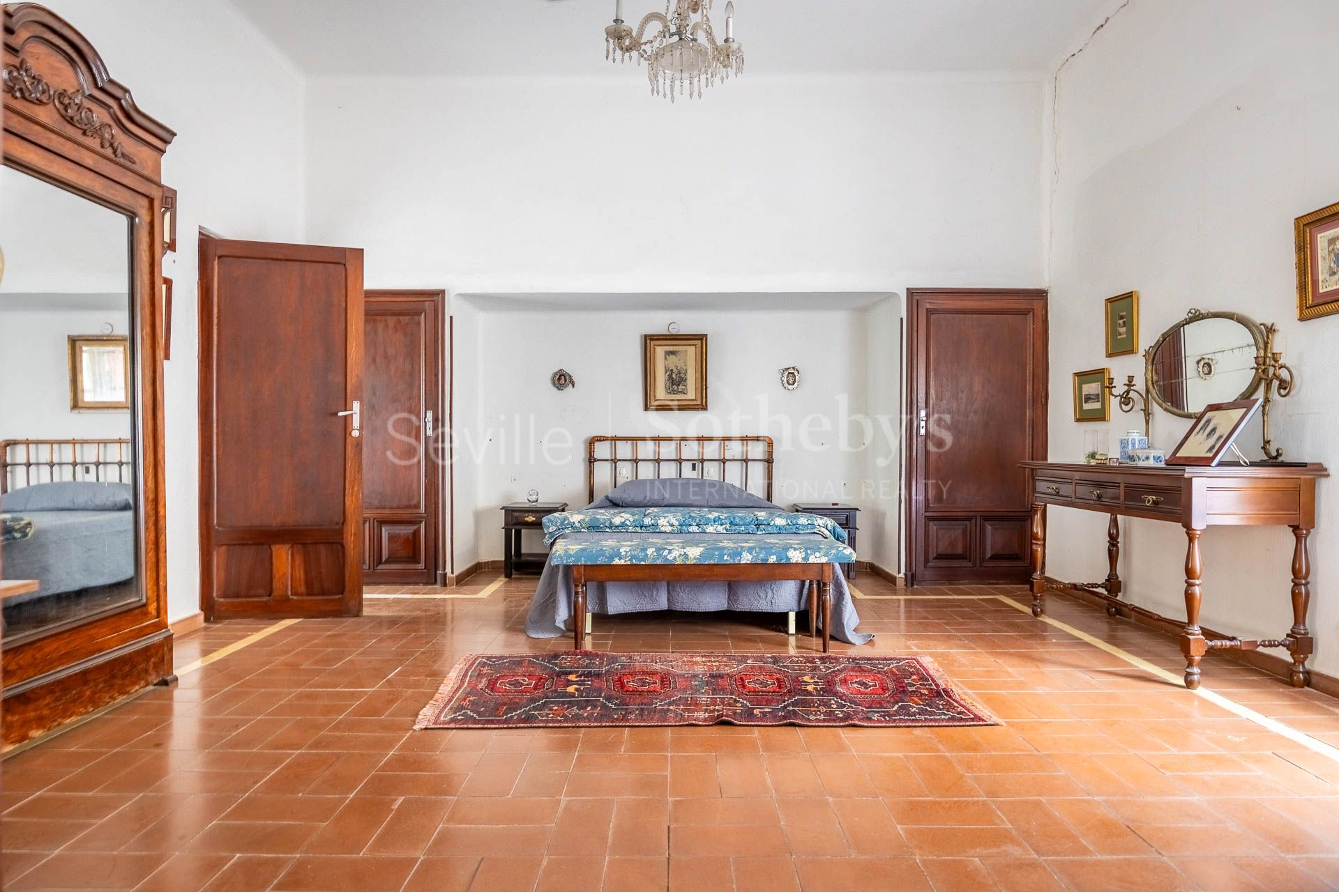 Historic palace house with courtyard in Andújar