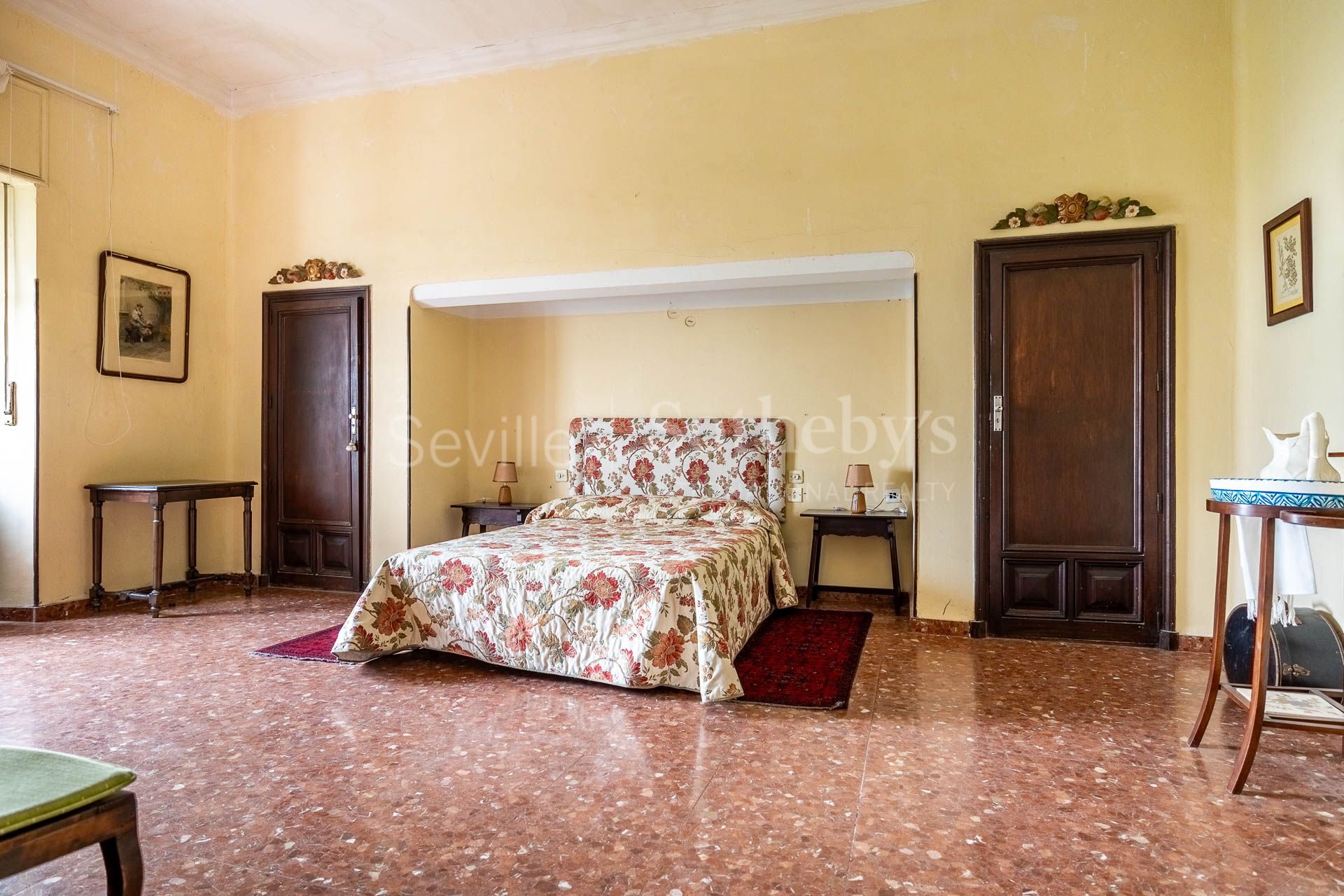 Historic palace house with courtyard in Andújar