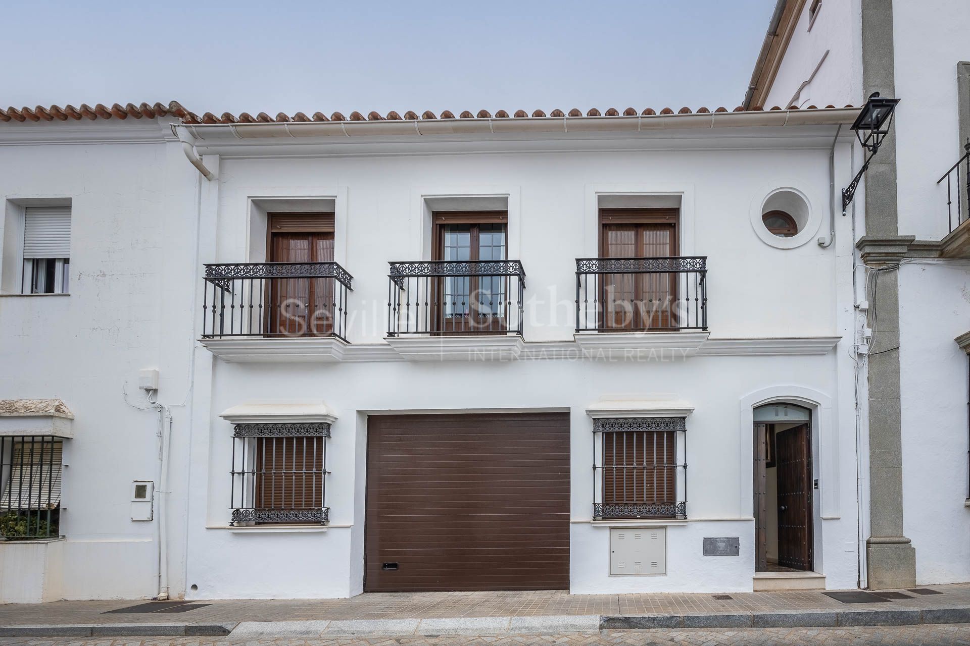 Two-Storey House with Views of Aracena Castle