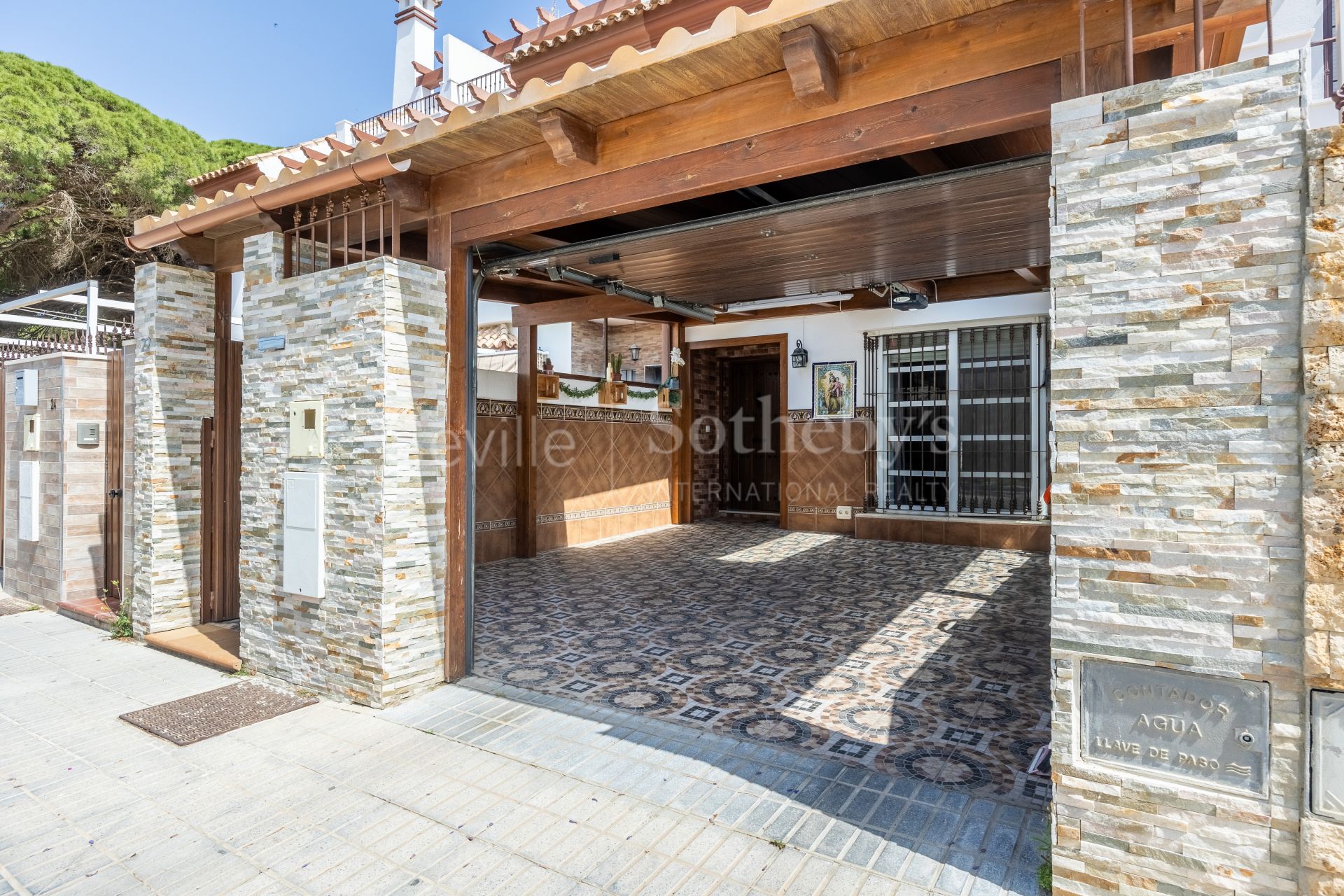 Semi-detached property in Barbate