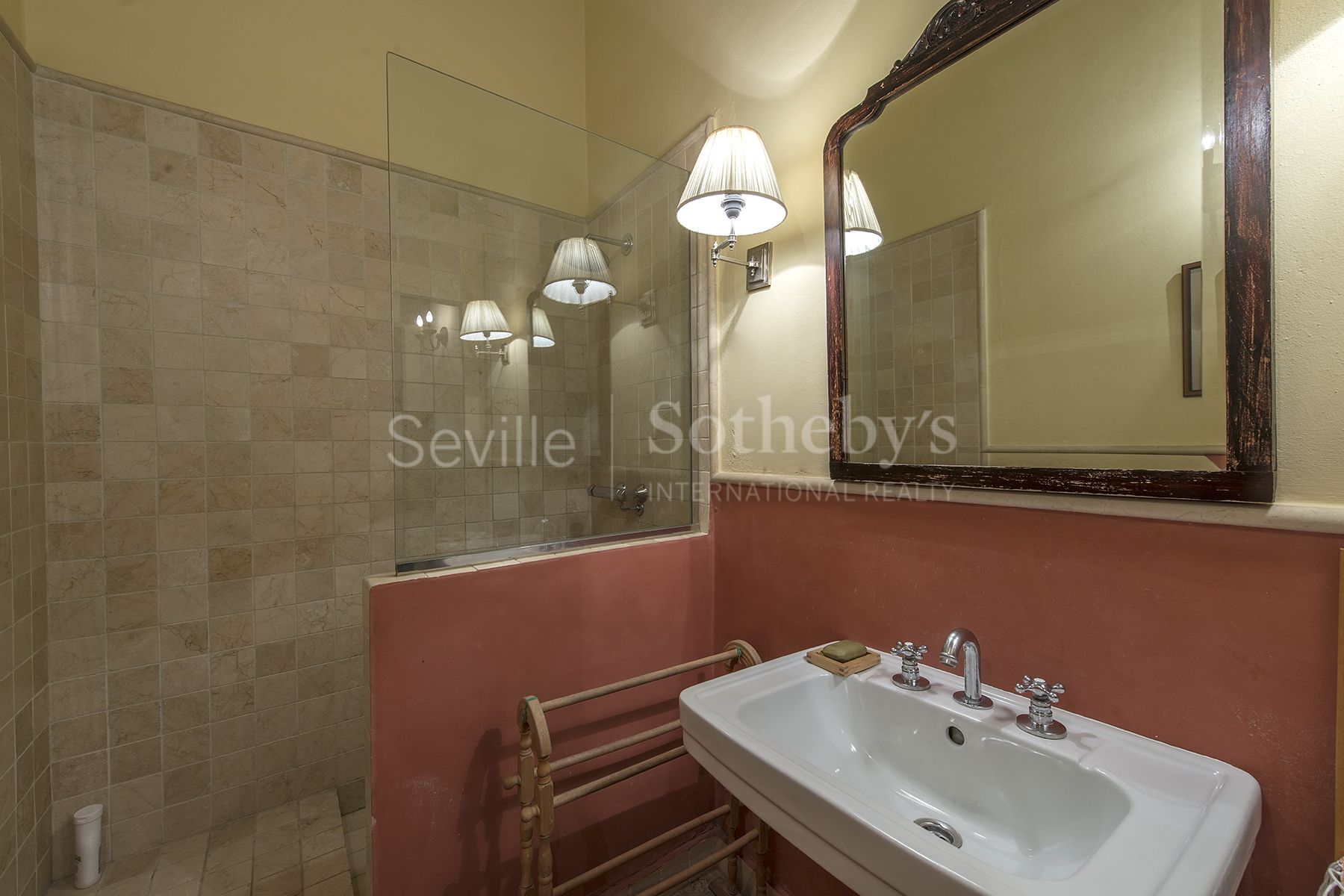 Casa palacio del siglo XVII en la Judería