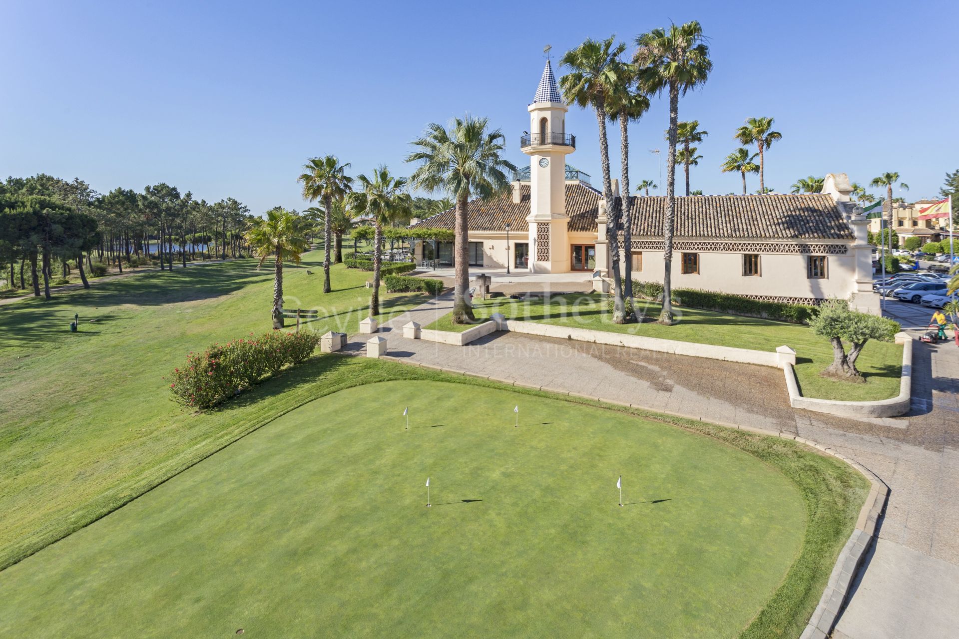 Beautiful apartment with golf course views and turist licence in a Private Resort, Islantilla