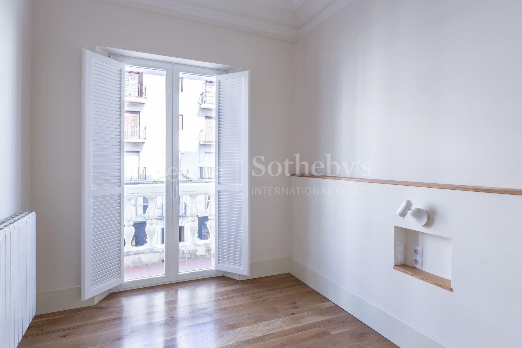 Piso en venta reformado junto a Puerta Jerez