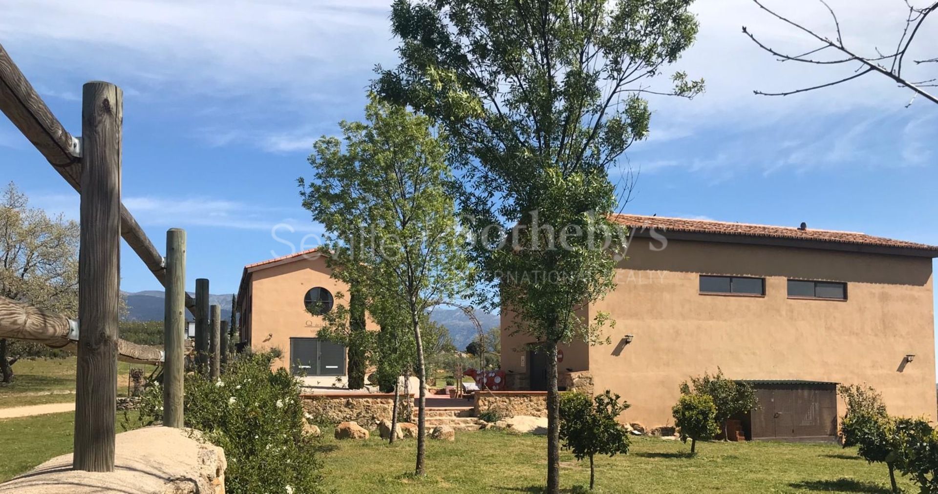 Exclusiva Hacienda totalmente reformada en Jarandilla de la Vera