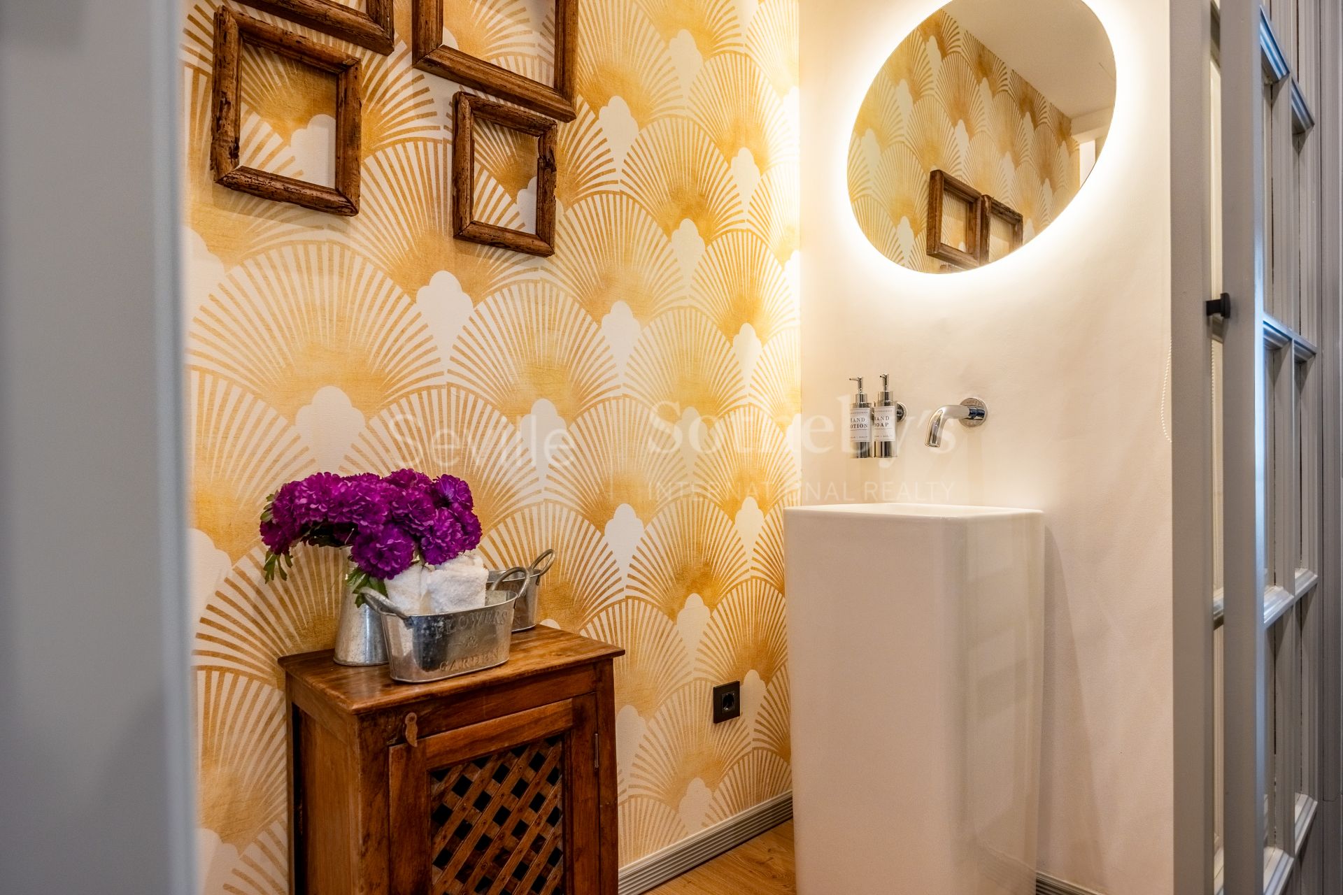 Luxury Residence on República Argentina