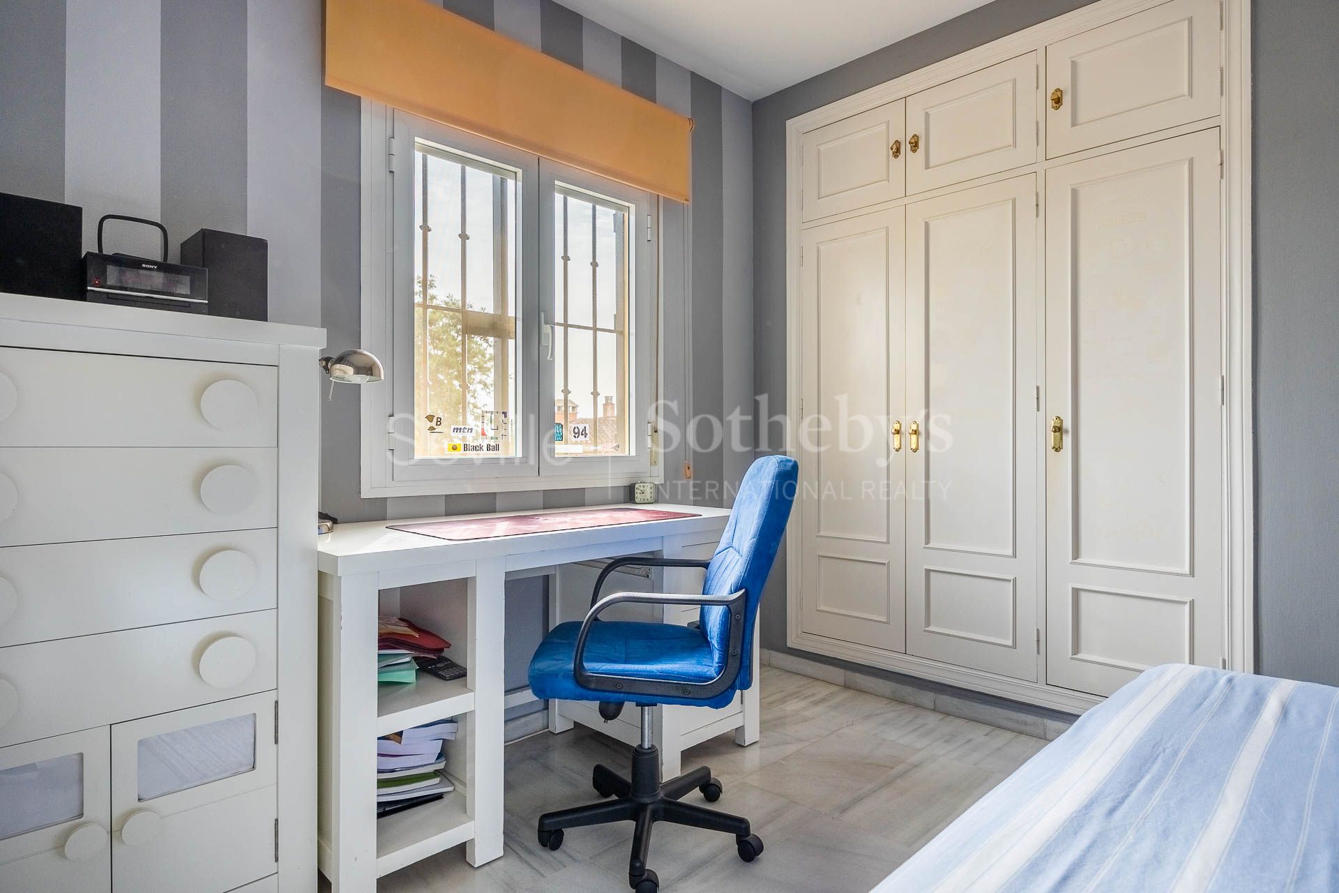 Chalet independiente en Simón Verde con jardín y piscina