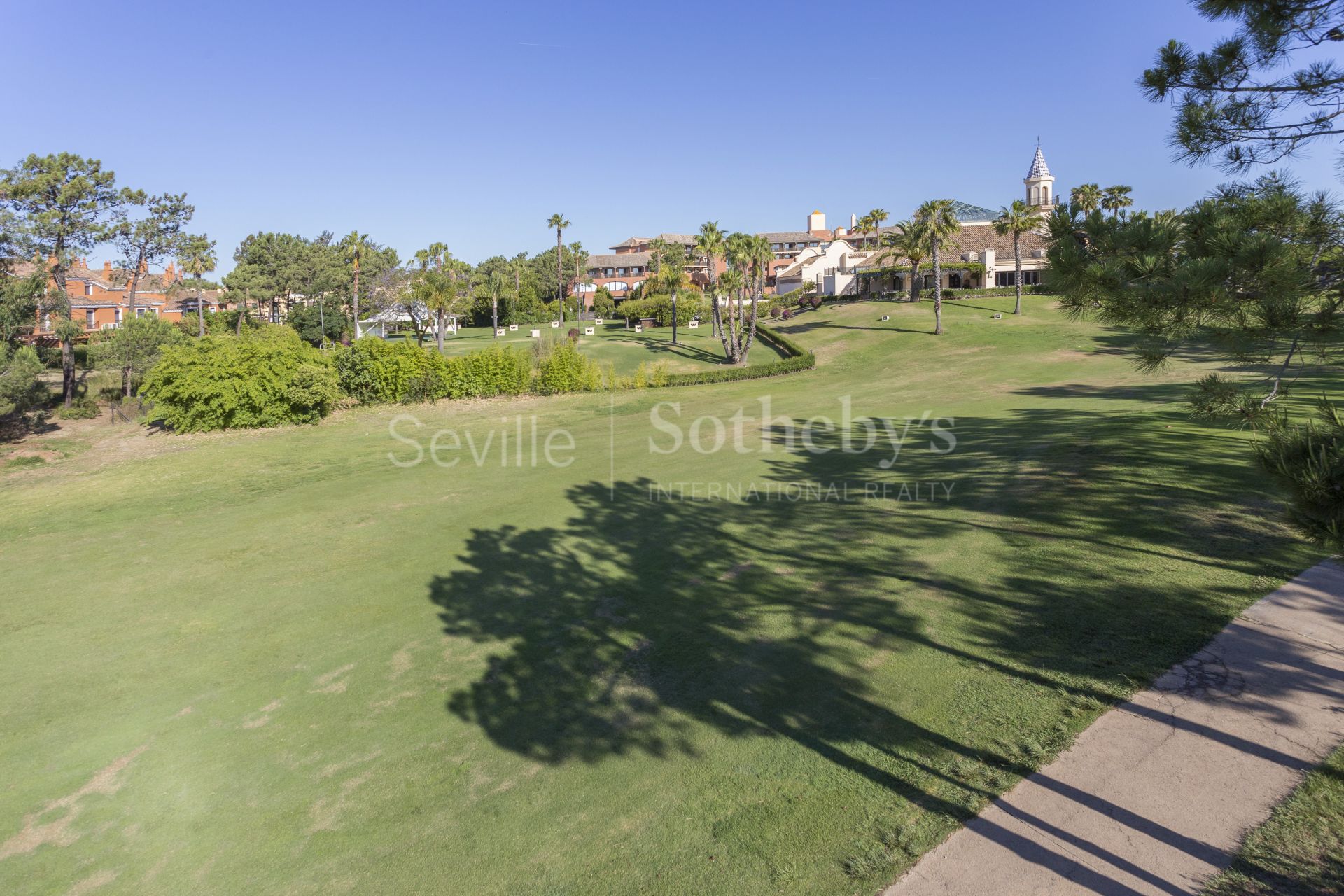 Precioso apartamento con imponentes vistas al Golf Islantilla