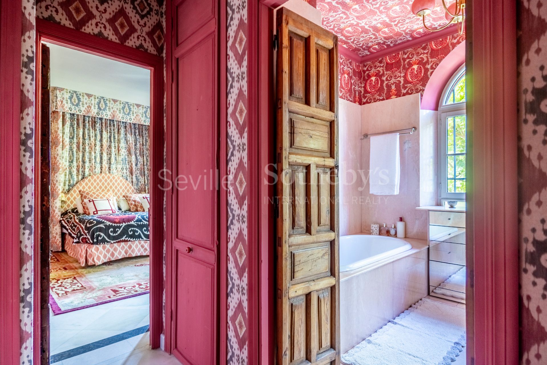 Casa señorial restaurada en la Plaza del Museo