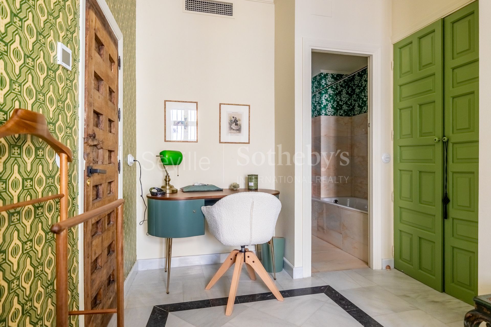 Casa señorial restaurada en la Plaza del Museo