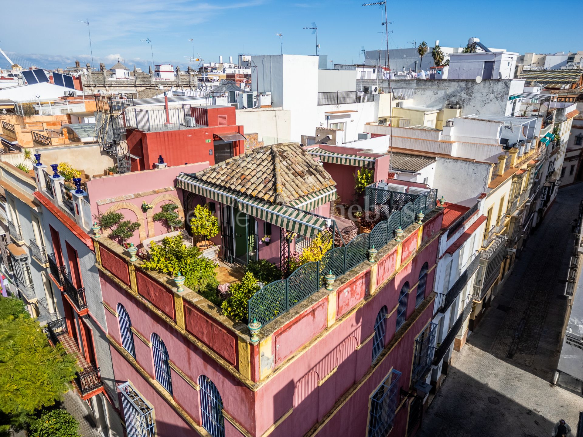 Casa señorial restaurada en la Plaza del Museo