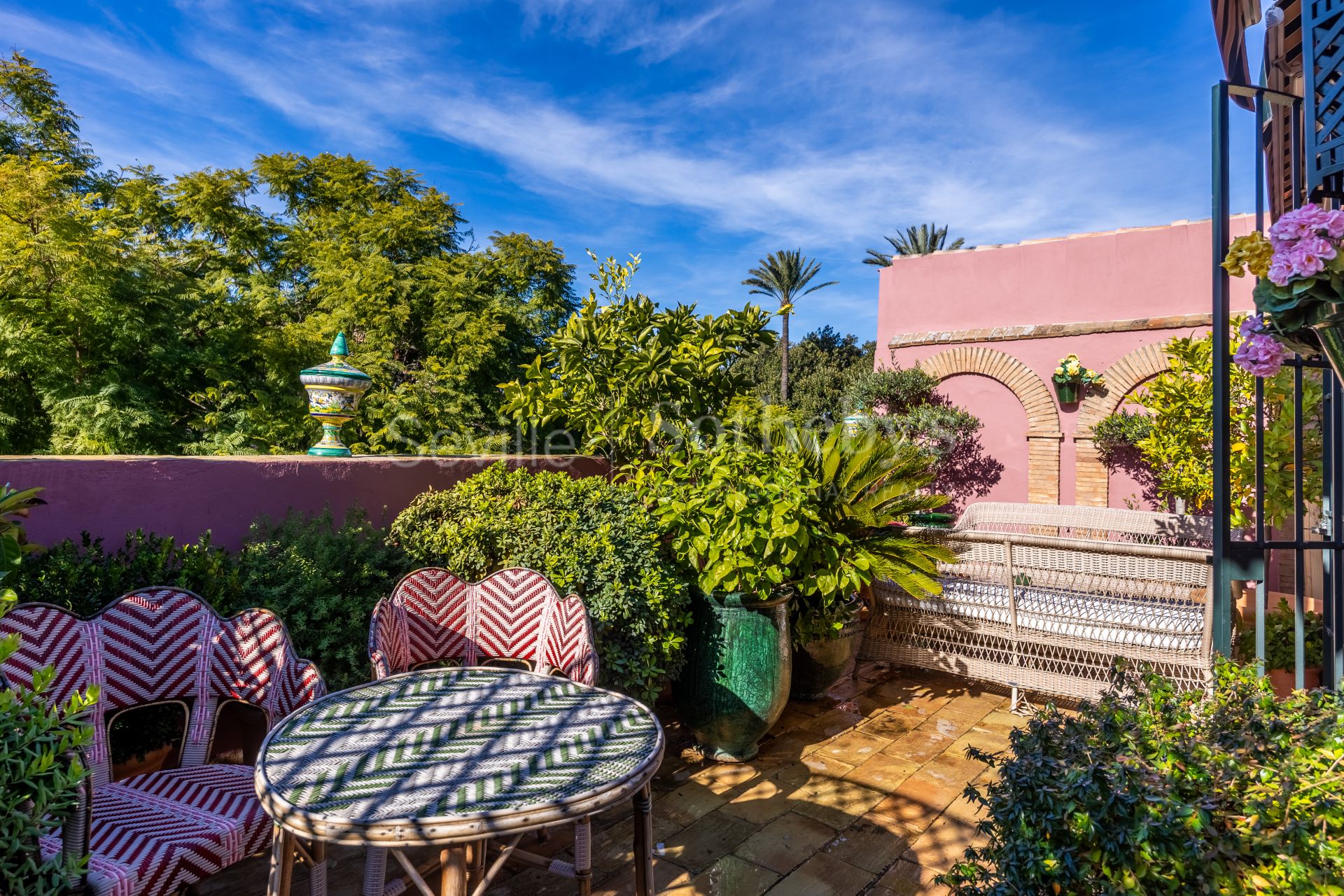 Casa señorial restaurada en la Plaza del Museo