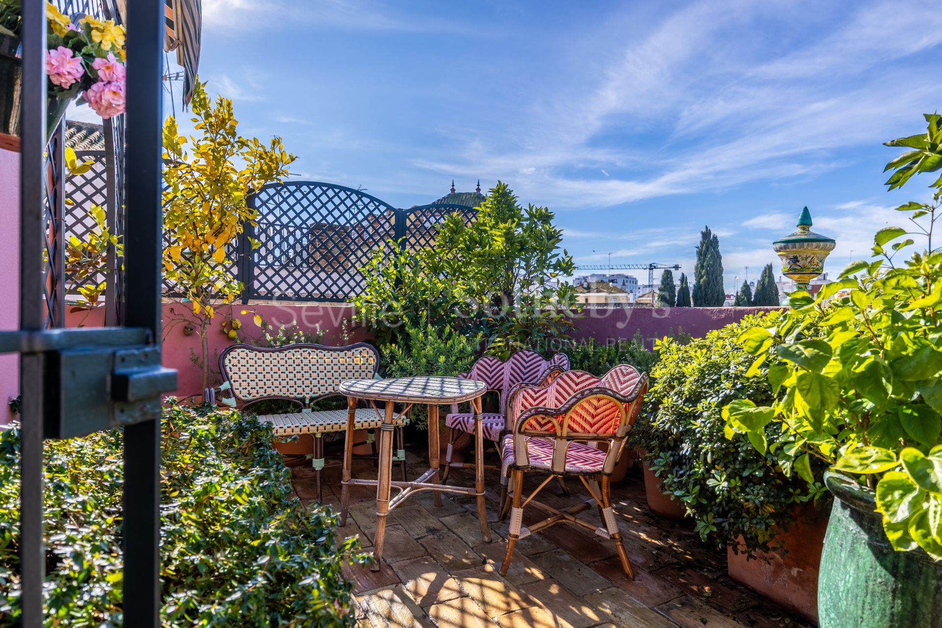 Casa señorial restaurada en la Plaza del Museo