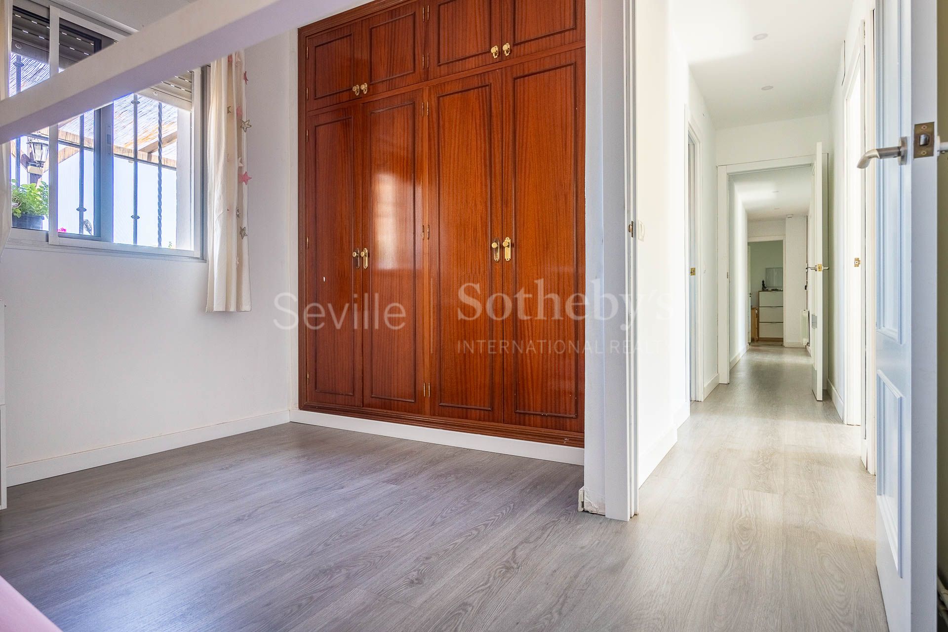 Casa de 3 habitaciones con amplias terrazas en Alcalá de Guadaíra