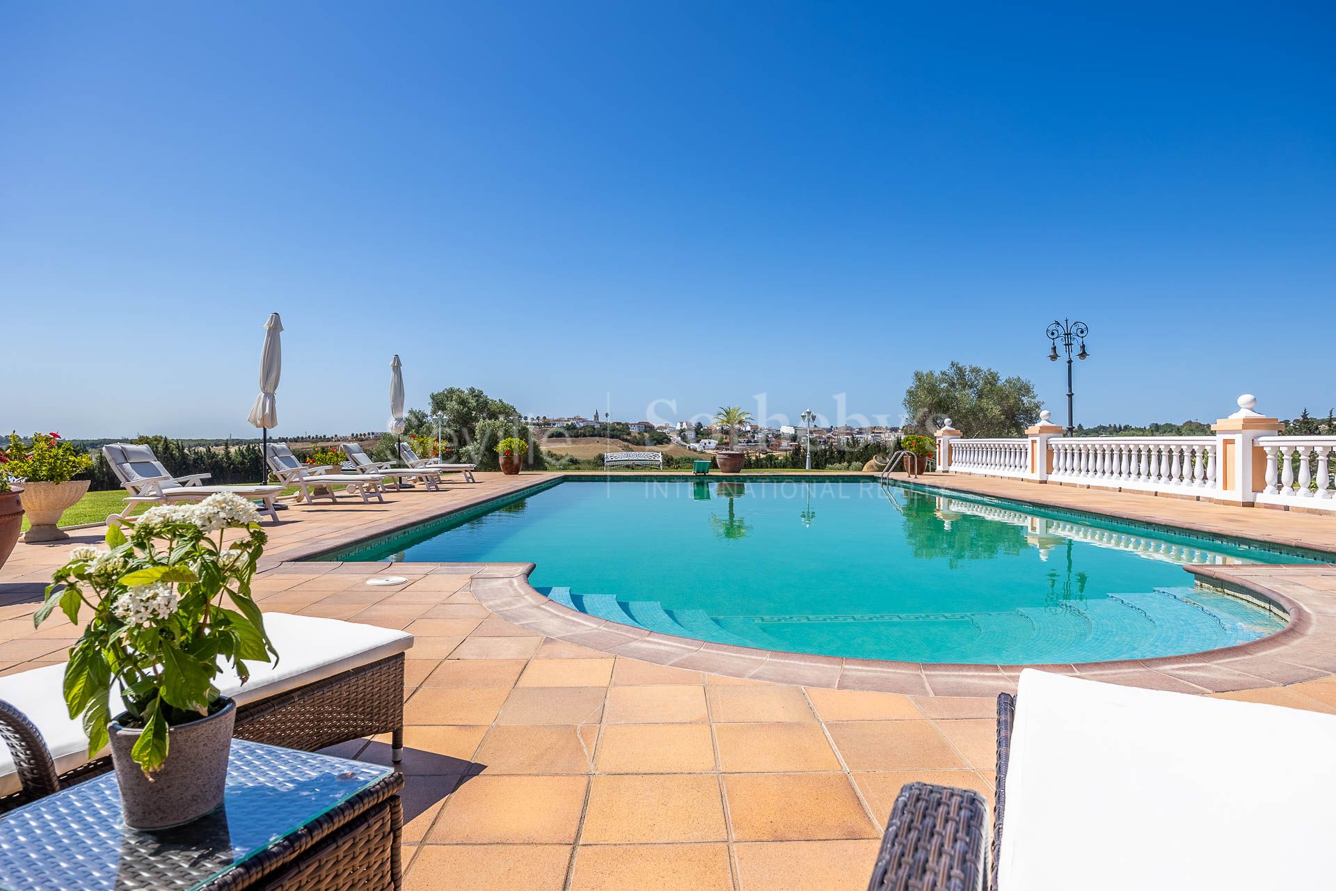 Impresionante casa de estilo arquitectónico moderno con vistas panorámicas de Aljaraque