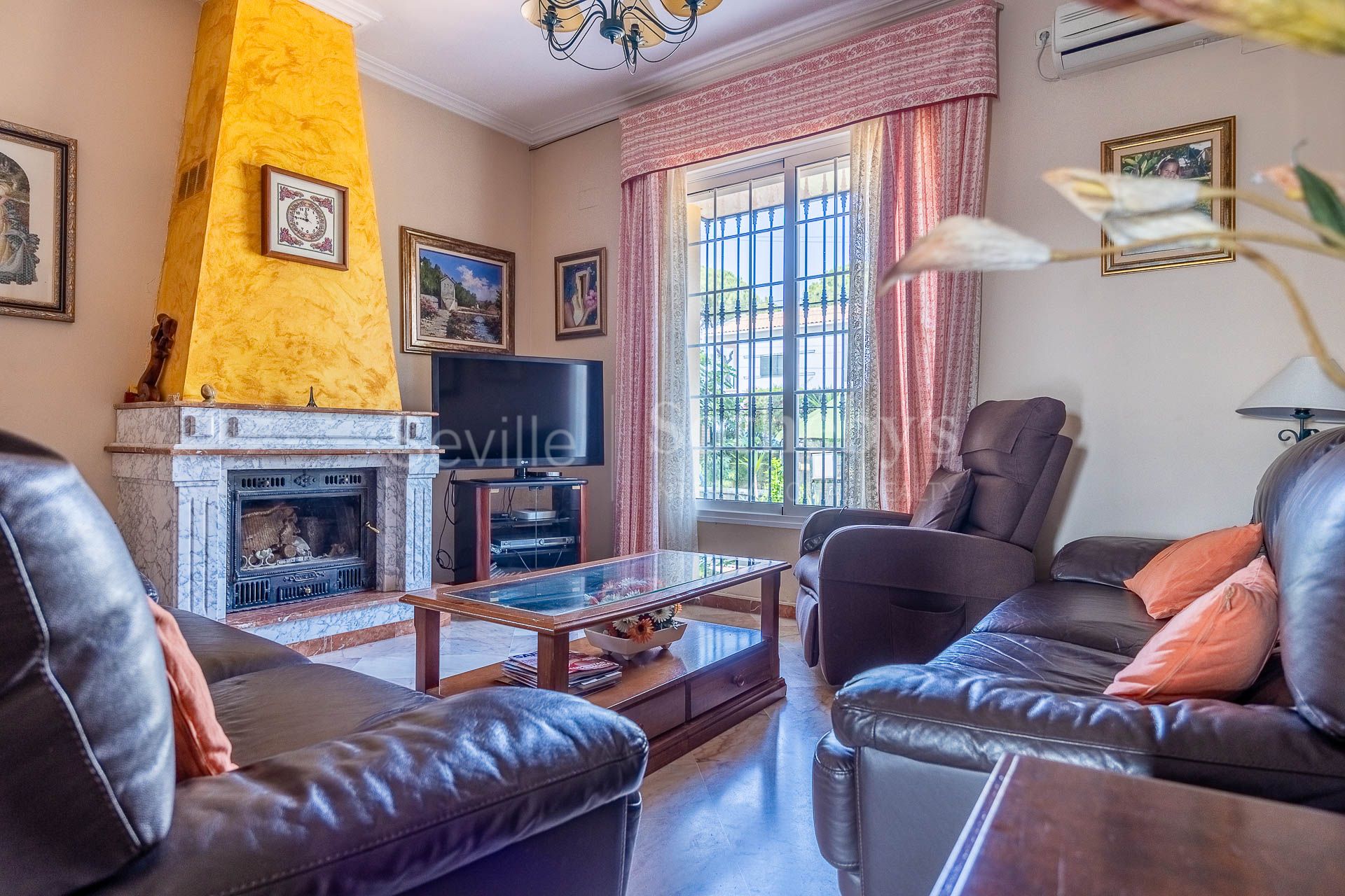 Casa en venta en Oromana, Alcalá de Guadaíra